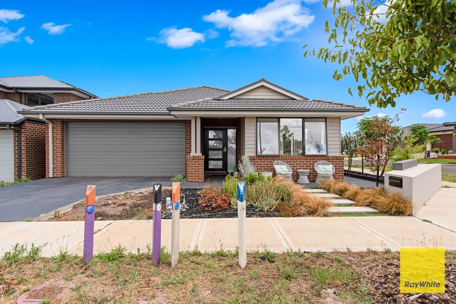 2 Sanford Close, Strathtulloh, VIC 3338