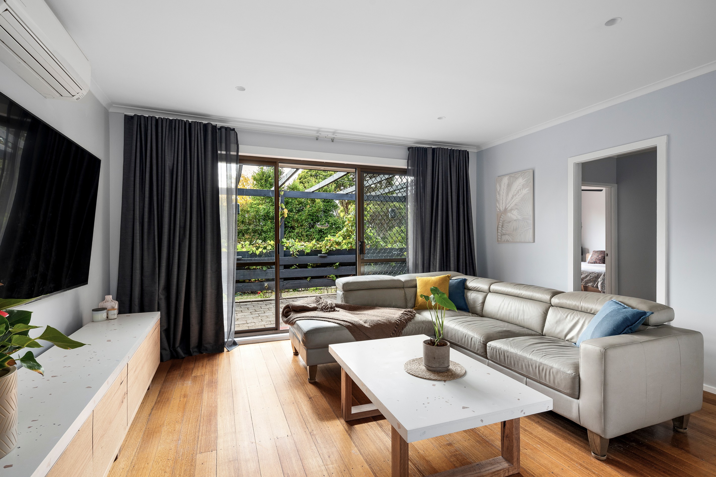 8 Nodding Avenue, Frankston North, VIC 3200