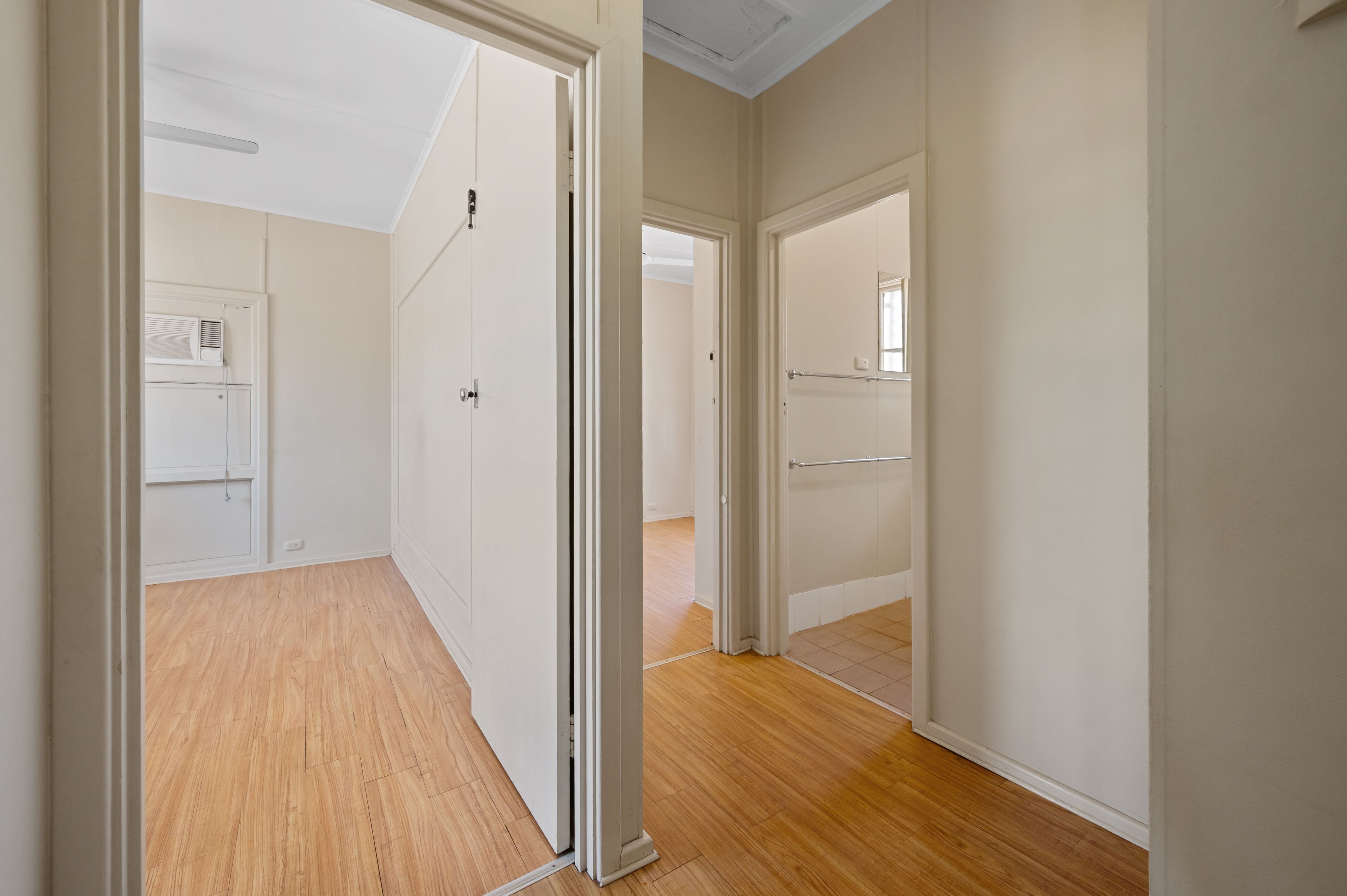 38 Pedlar Street — photo 8 of 29