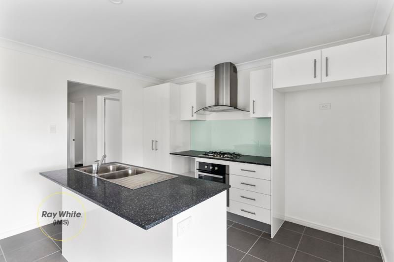 74 Dixon Drive, Pimpama, QLD 4209
