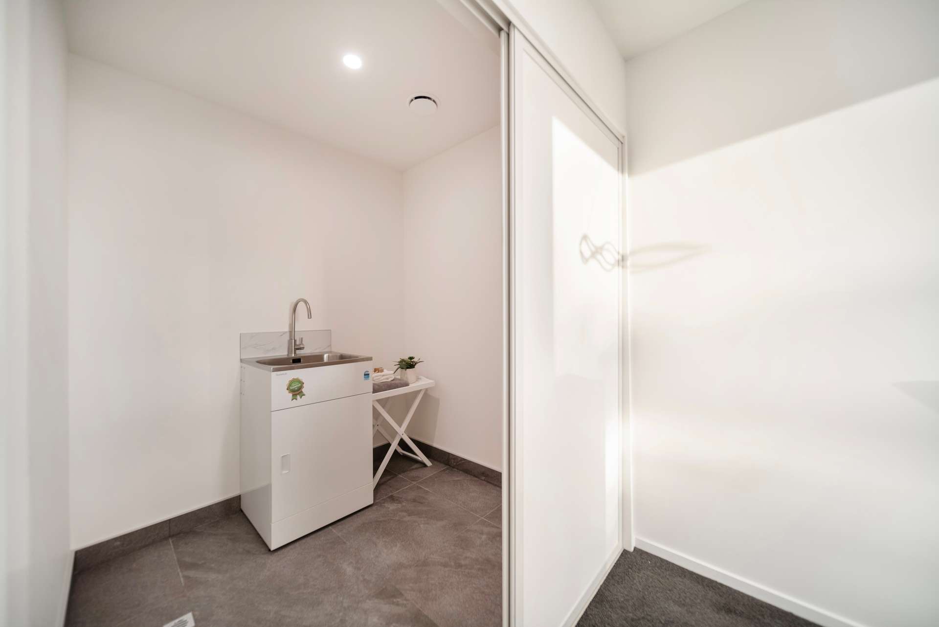 3/490 Cashel Street photo 11