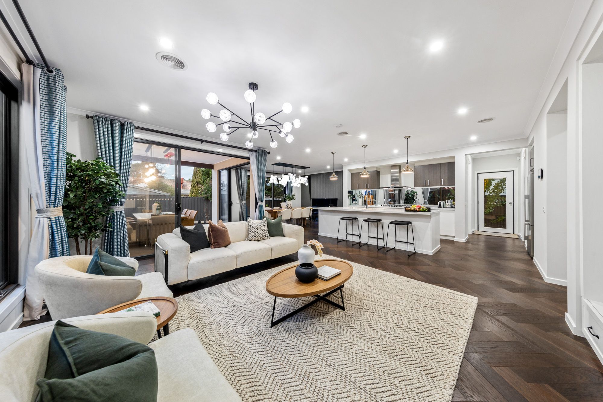 12 Kildare Street, Burwood, VIC 3125
