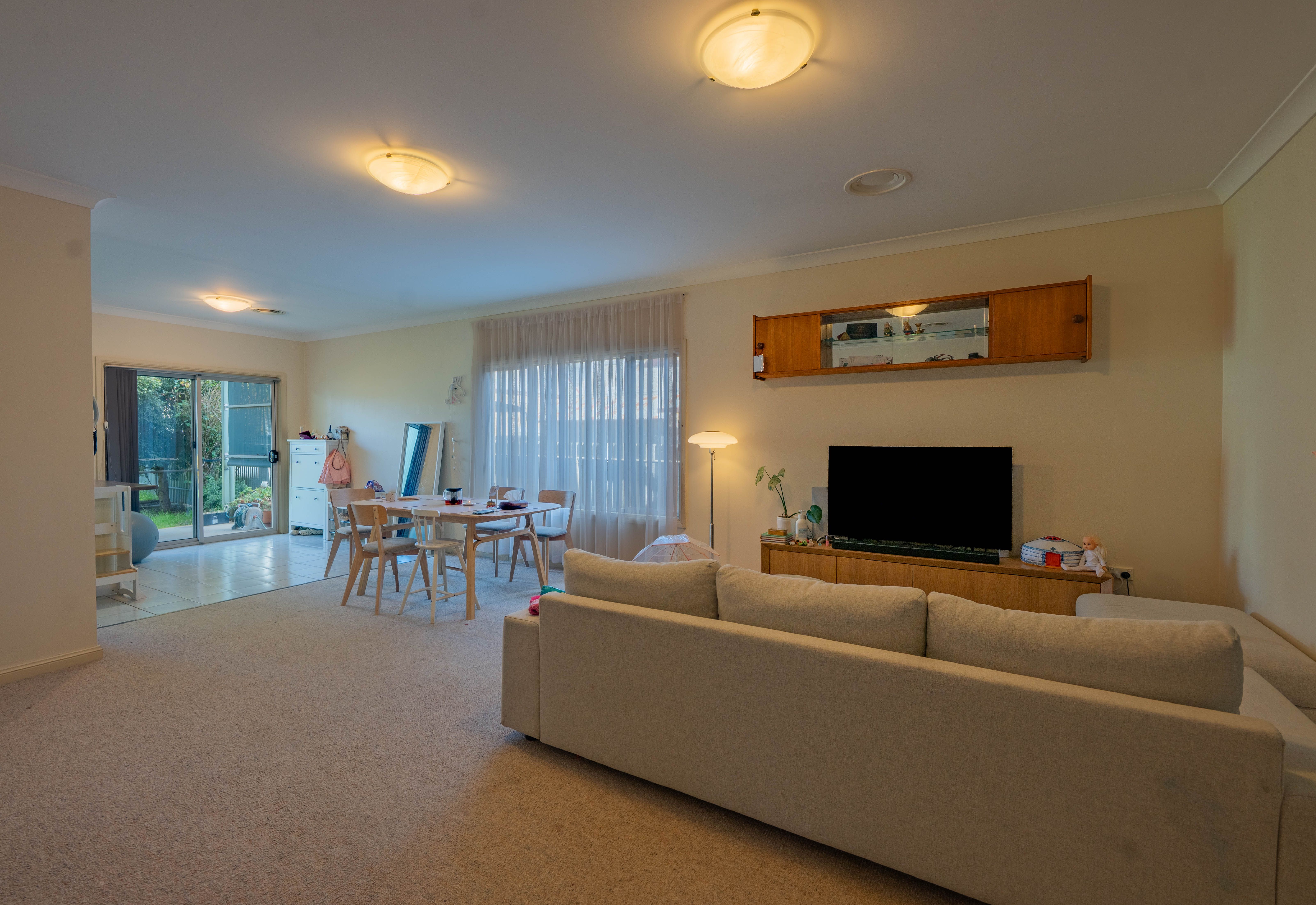 88 Gladstone Street — photo 3 of 20
