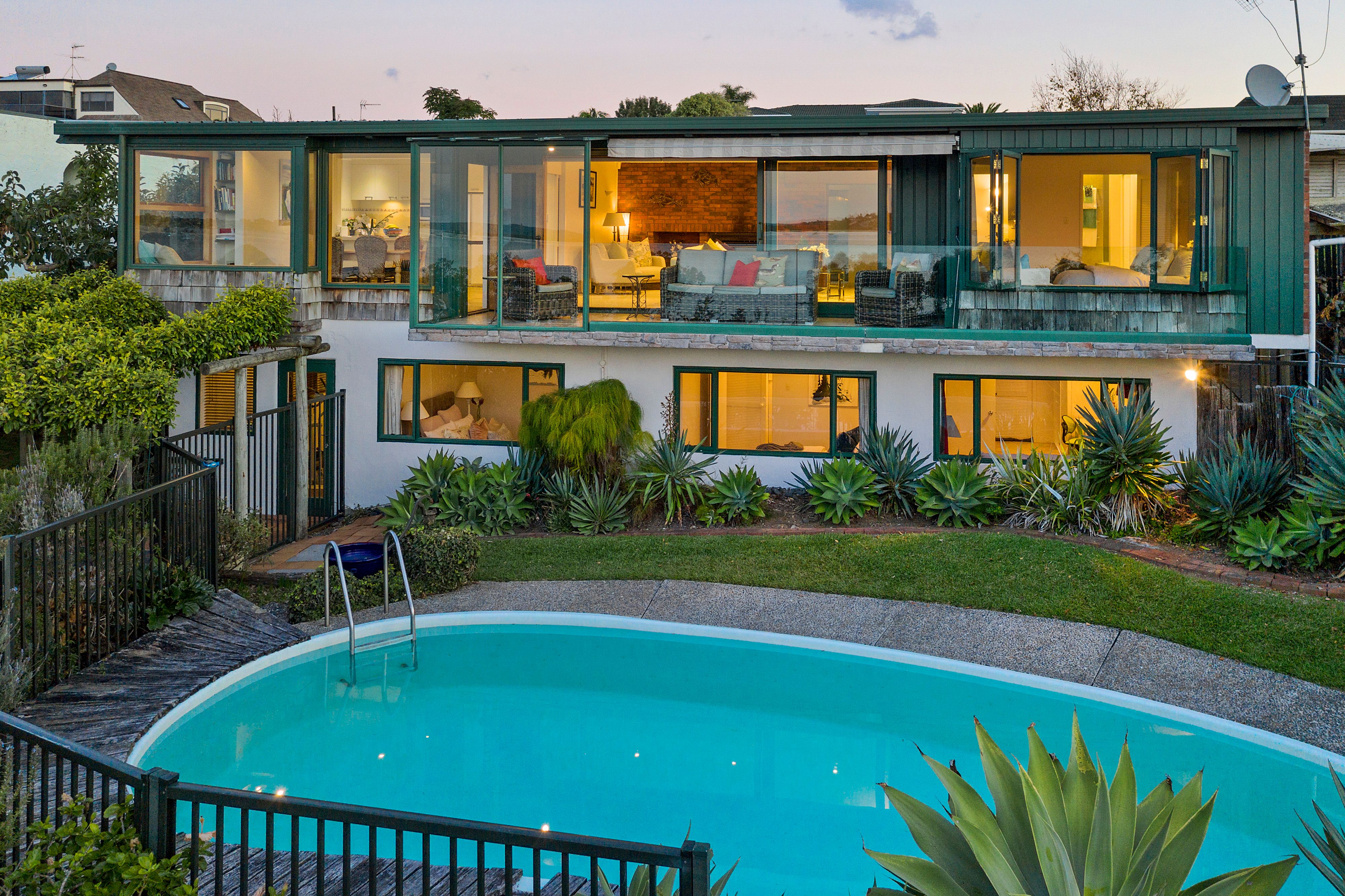 1/62 Bramley Drive, Farm Cove, Manukau City