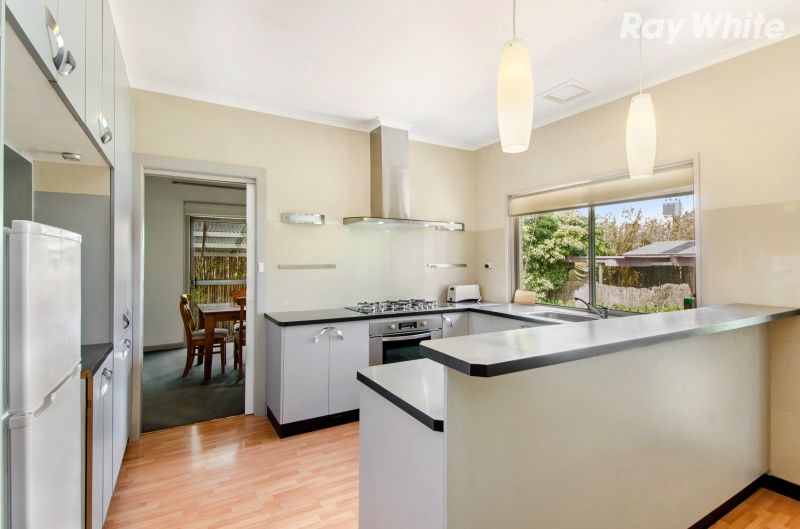 26 Douglas Street, Ashwood, VIC 3147