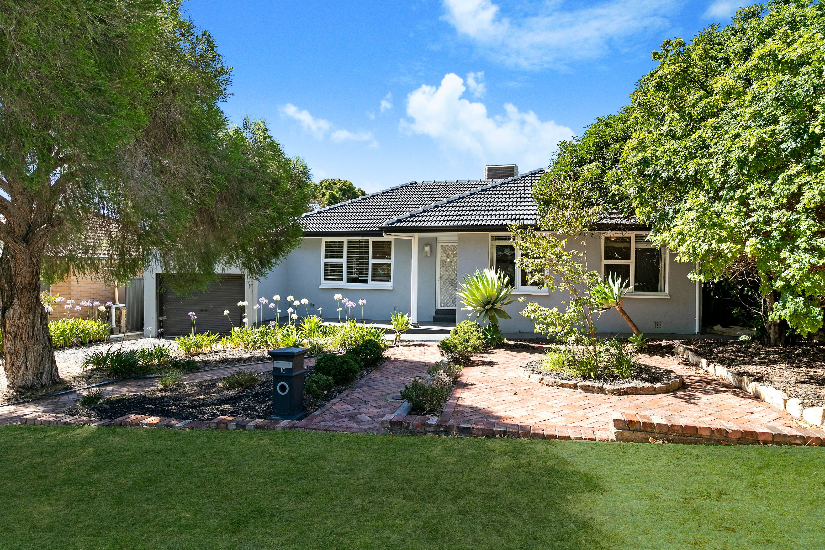 10 Walsh Street, Vista SA 5091
