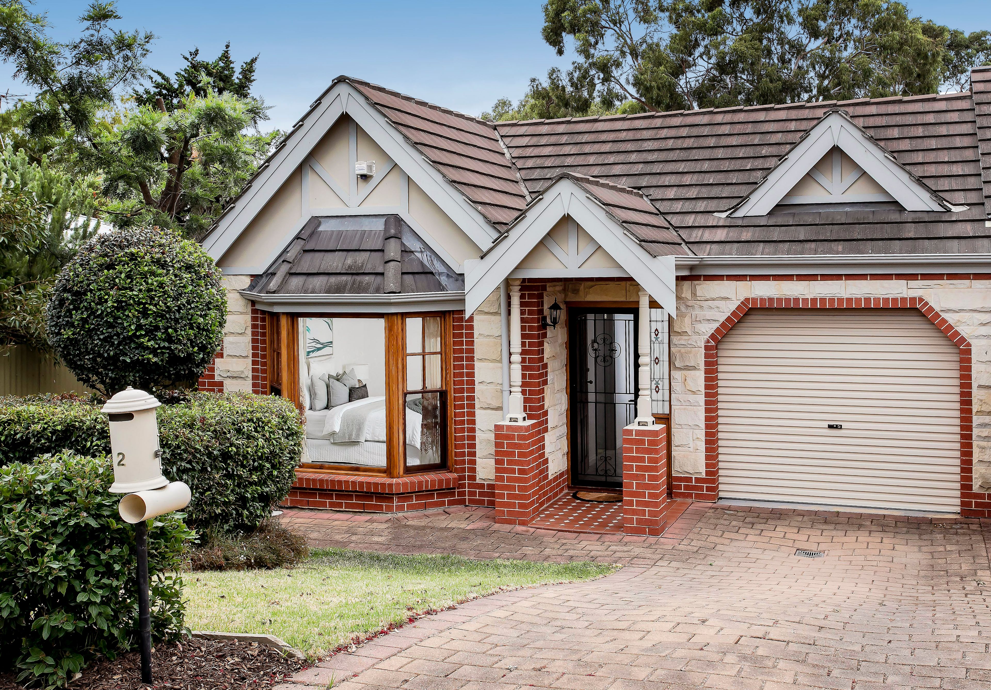 2 Aboyne Road, Lower Mitcham SA 5062