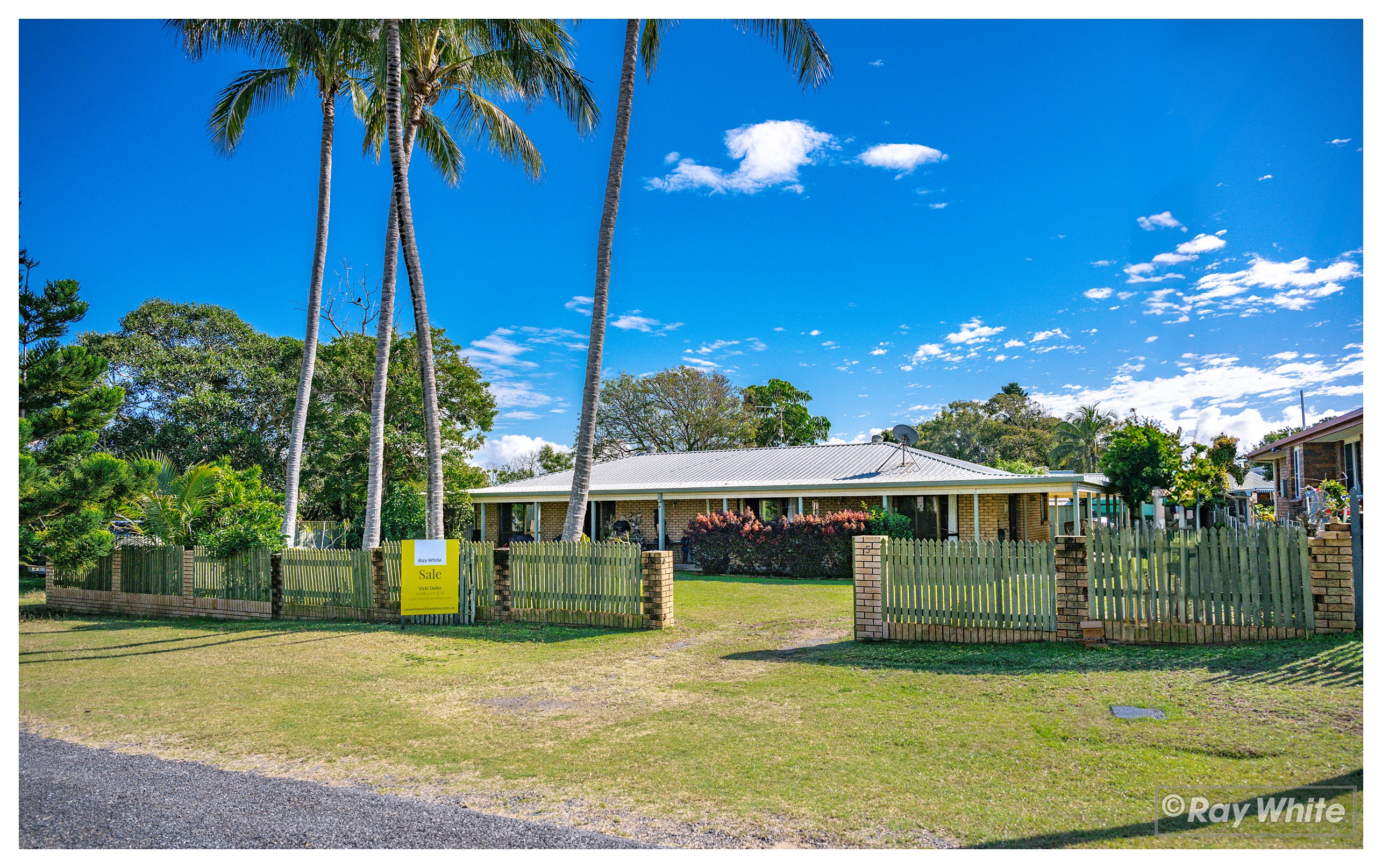 5 Hitchcock Lane, Keppel Sands, QLD 4702
