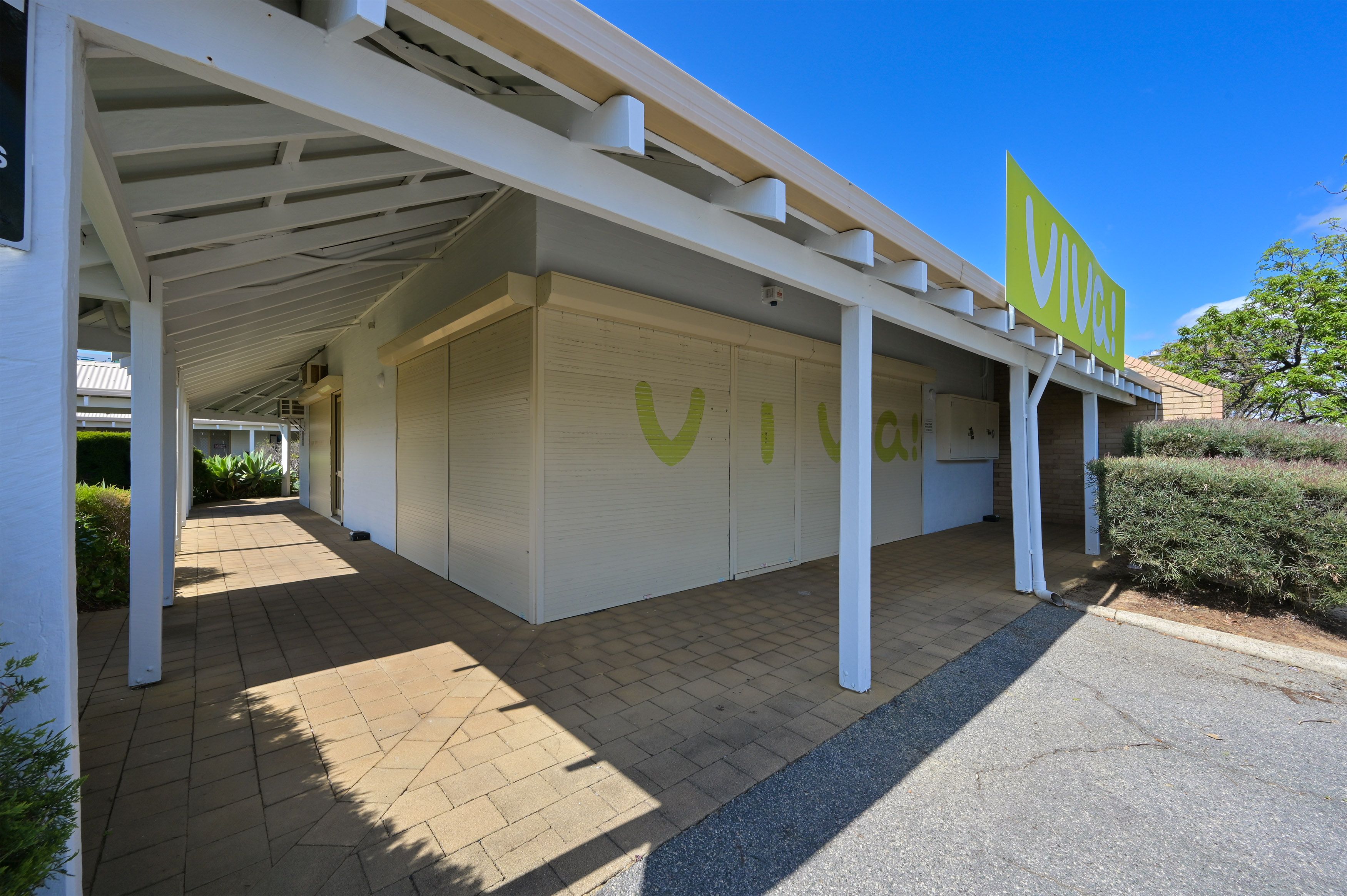 11&12/42 Commerce Avenue, Armadale, WA 6112