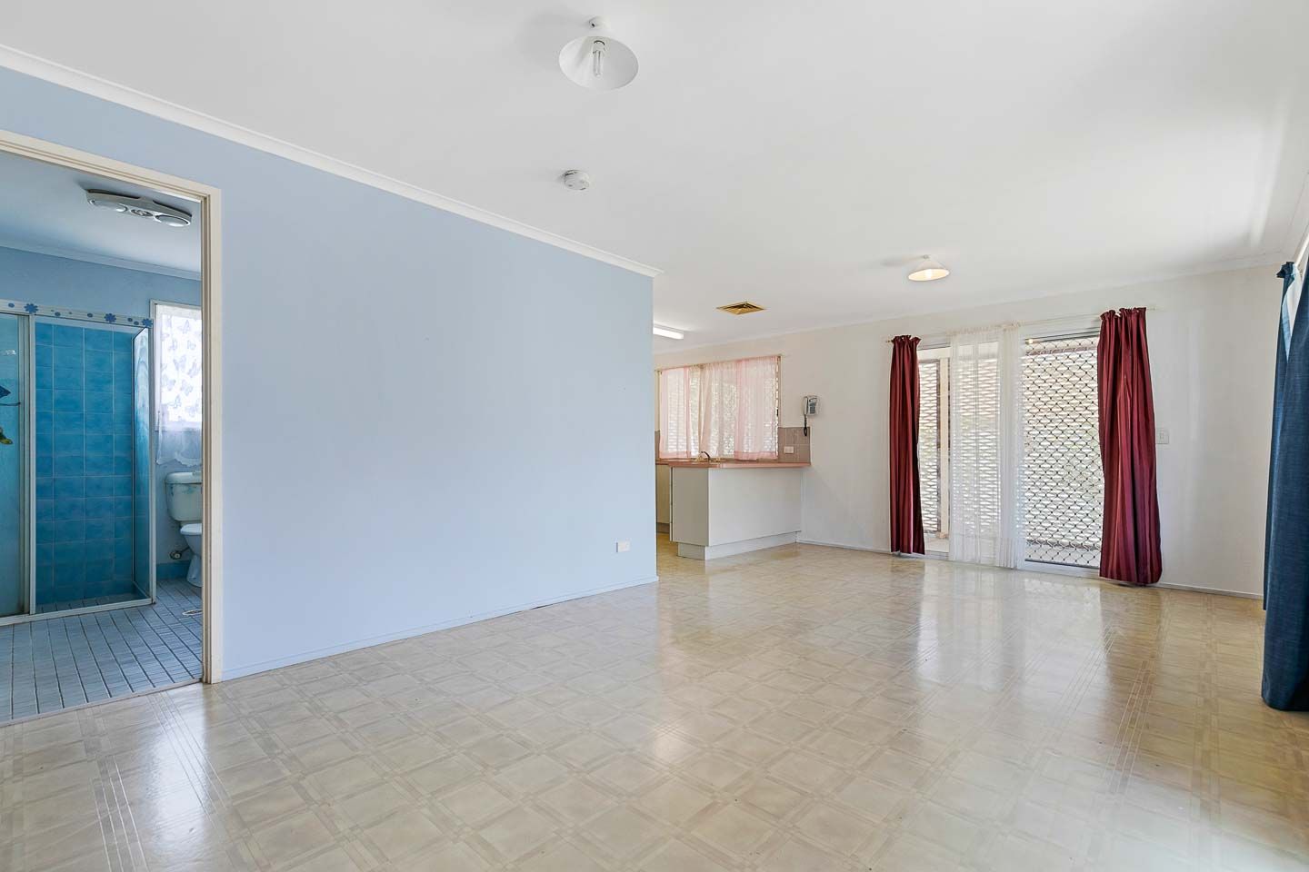 8 Porter Street, Point Vernon, QLD 4655