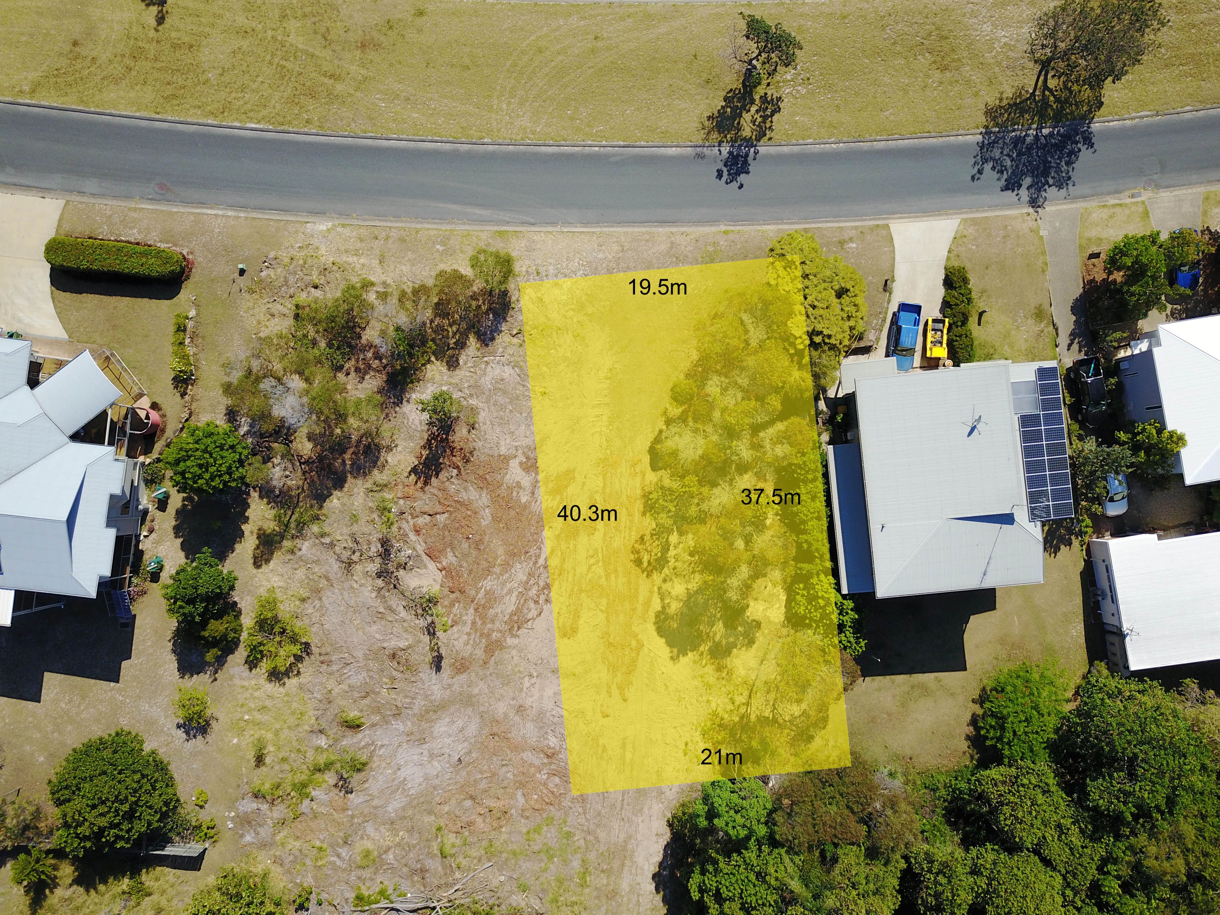 22 George Nothling Drive, Point Lookout QLD 4183