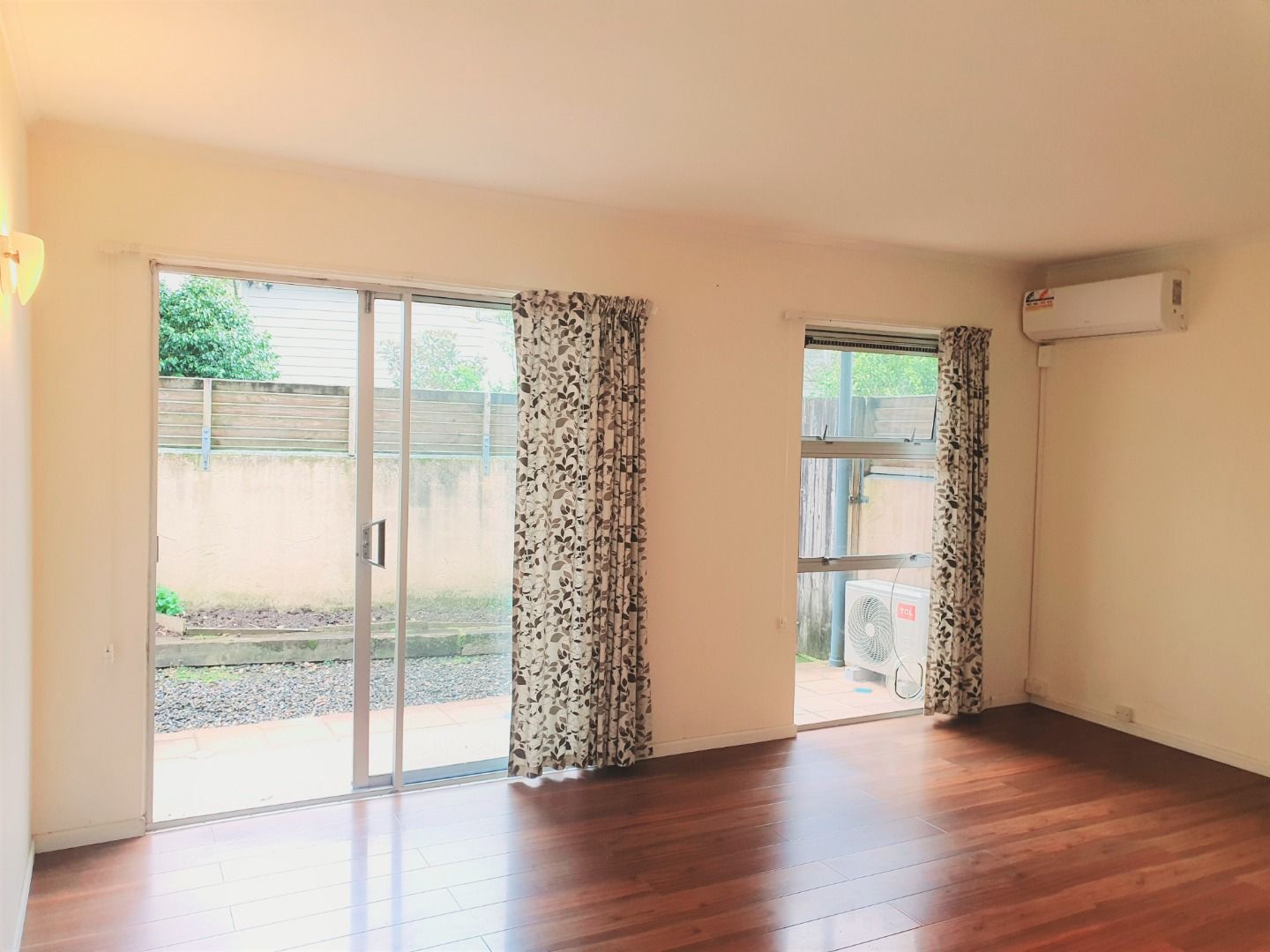 1/12 Arabi Street, Sandringham, Auckland City