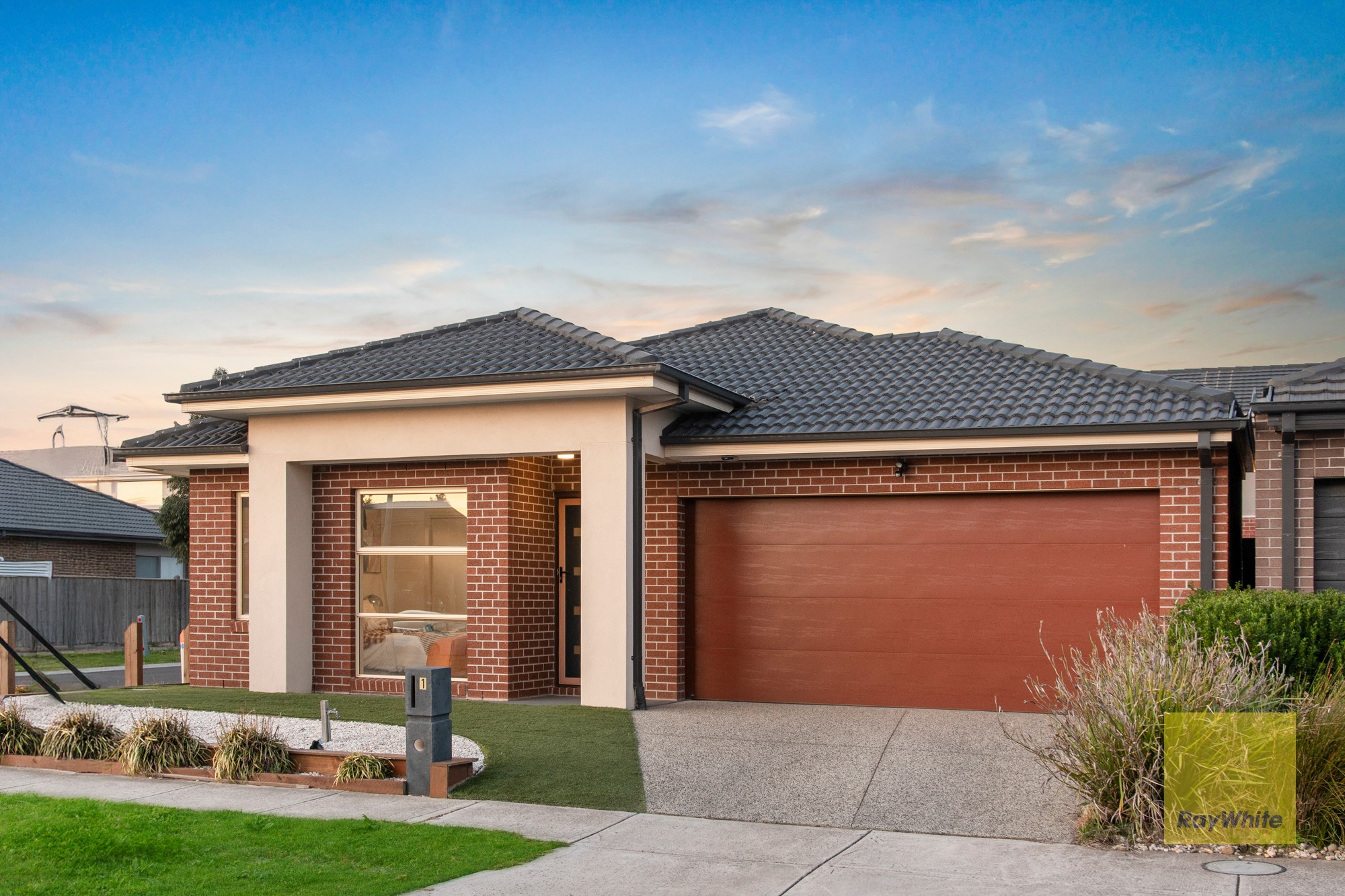 1 Hutchence Drive, Point Cook, VIC 3030