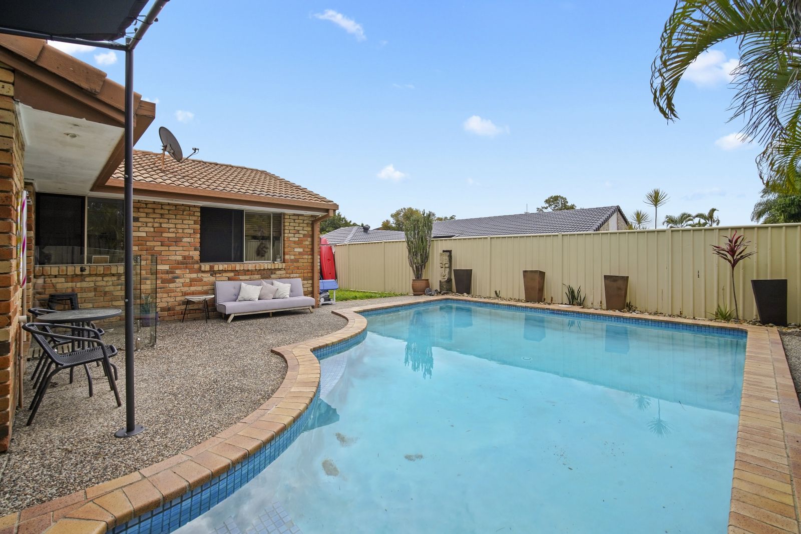 12 Ridgewood Court, Burleigh Waters, QLD 4220