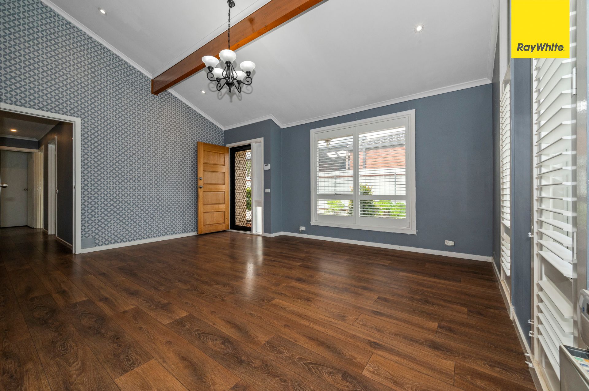 8 Fisher Place, Kurunjang, VIC 3337