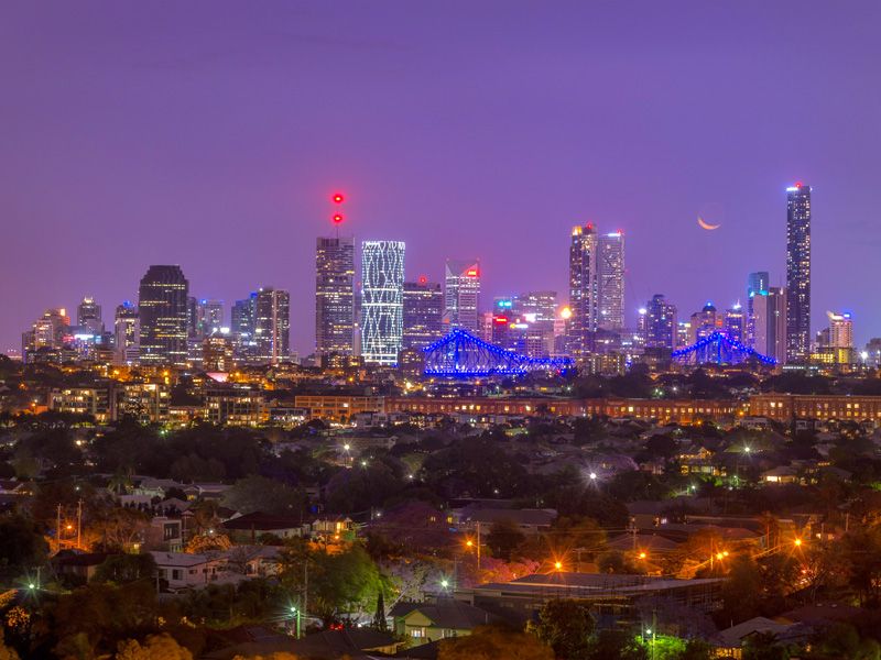 8 Wentworth Parade, Balmoral, QLD 4171