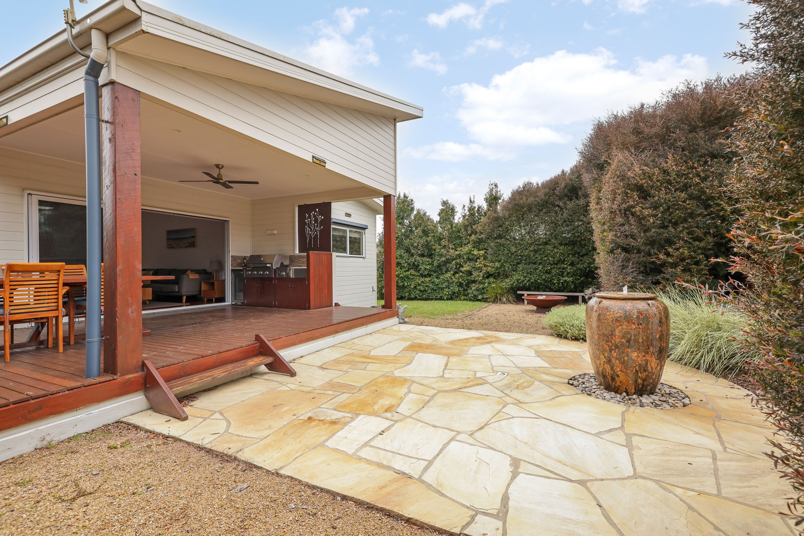 3 Shoalhaven Road — photo 7 of 24