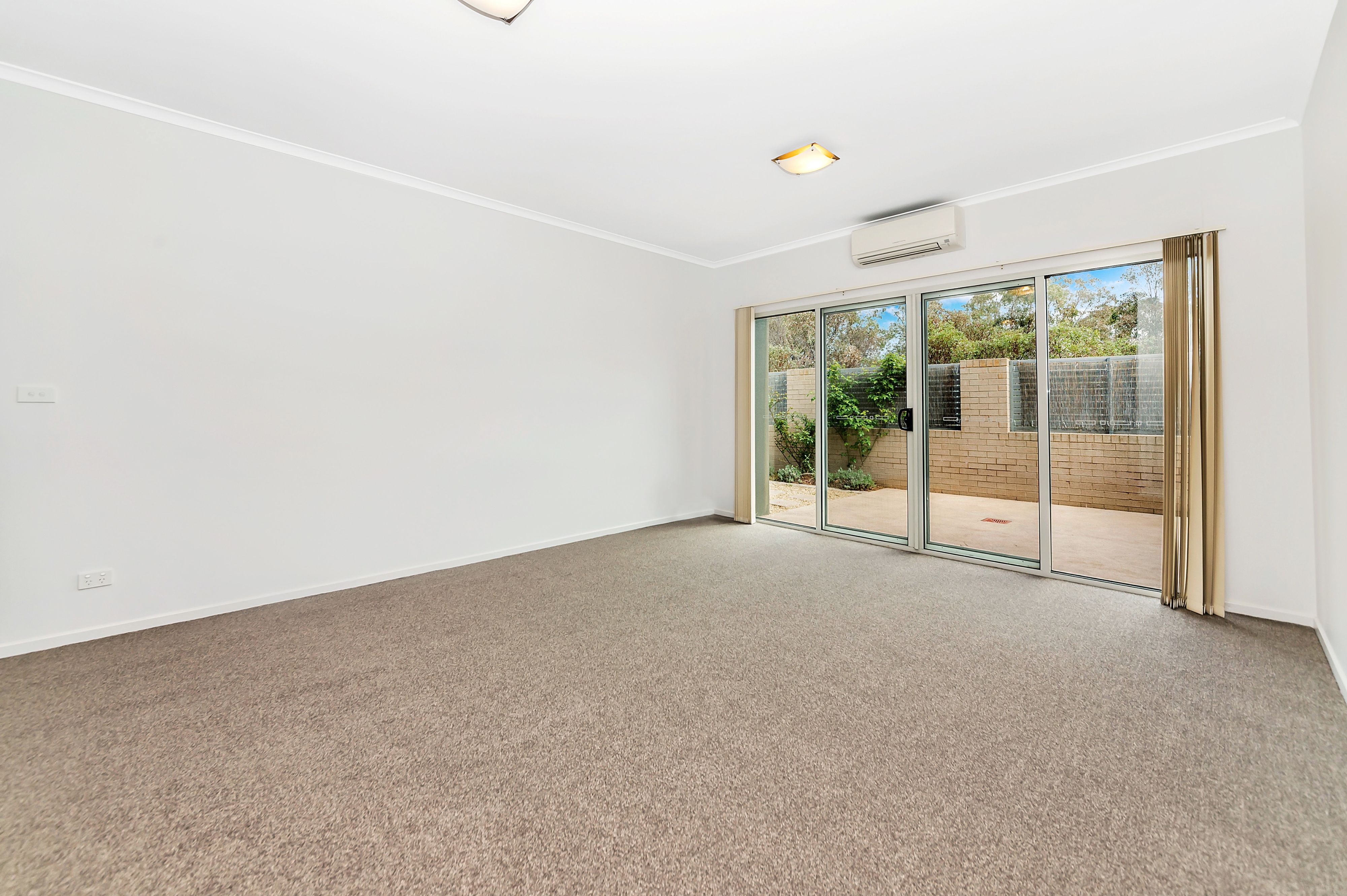6/161 Uriarra Road, Queanbeyan, NSW 2620