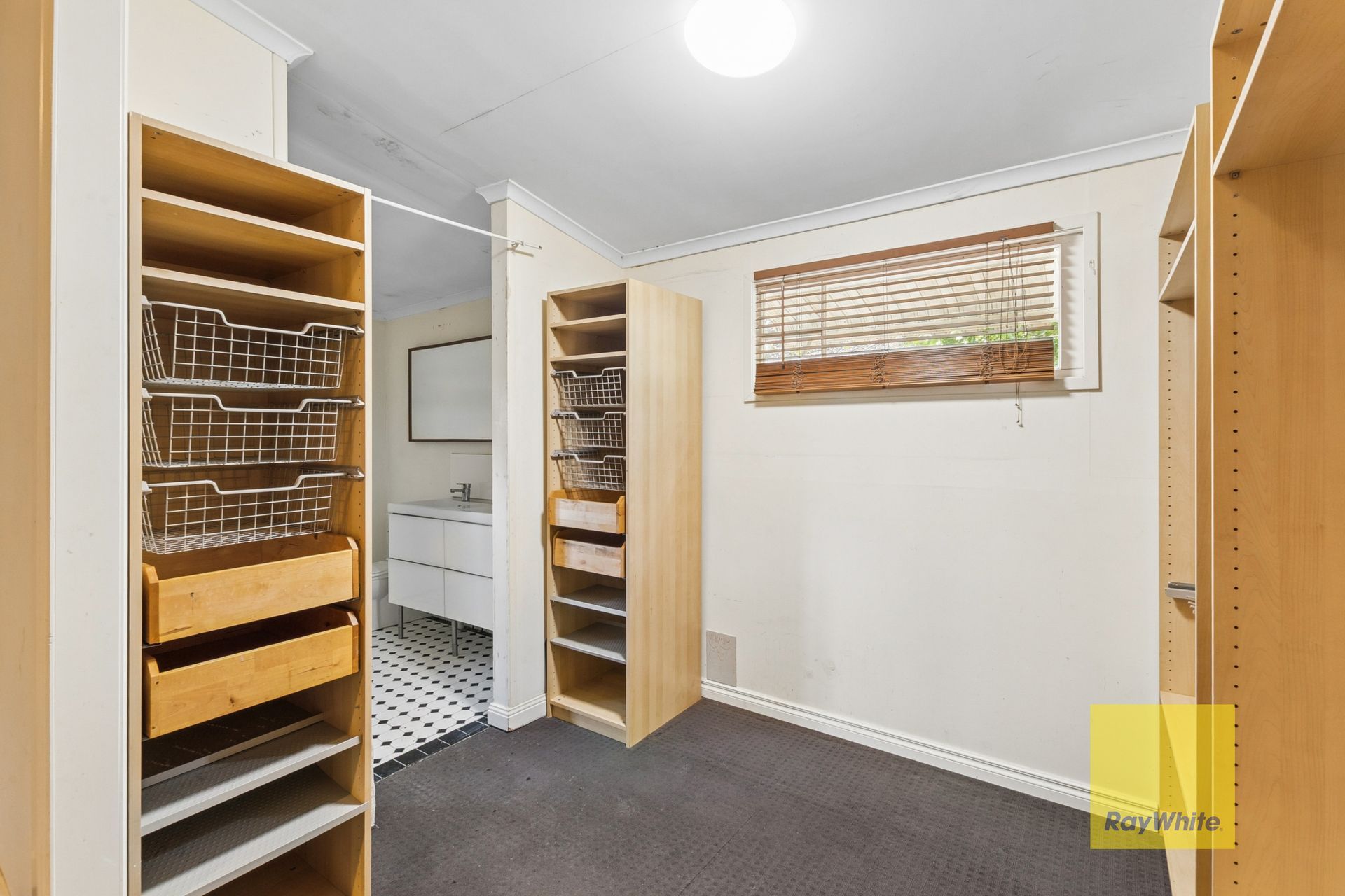 23 Jinda Road — photo 11 of 27