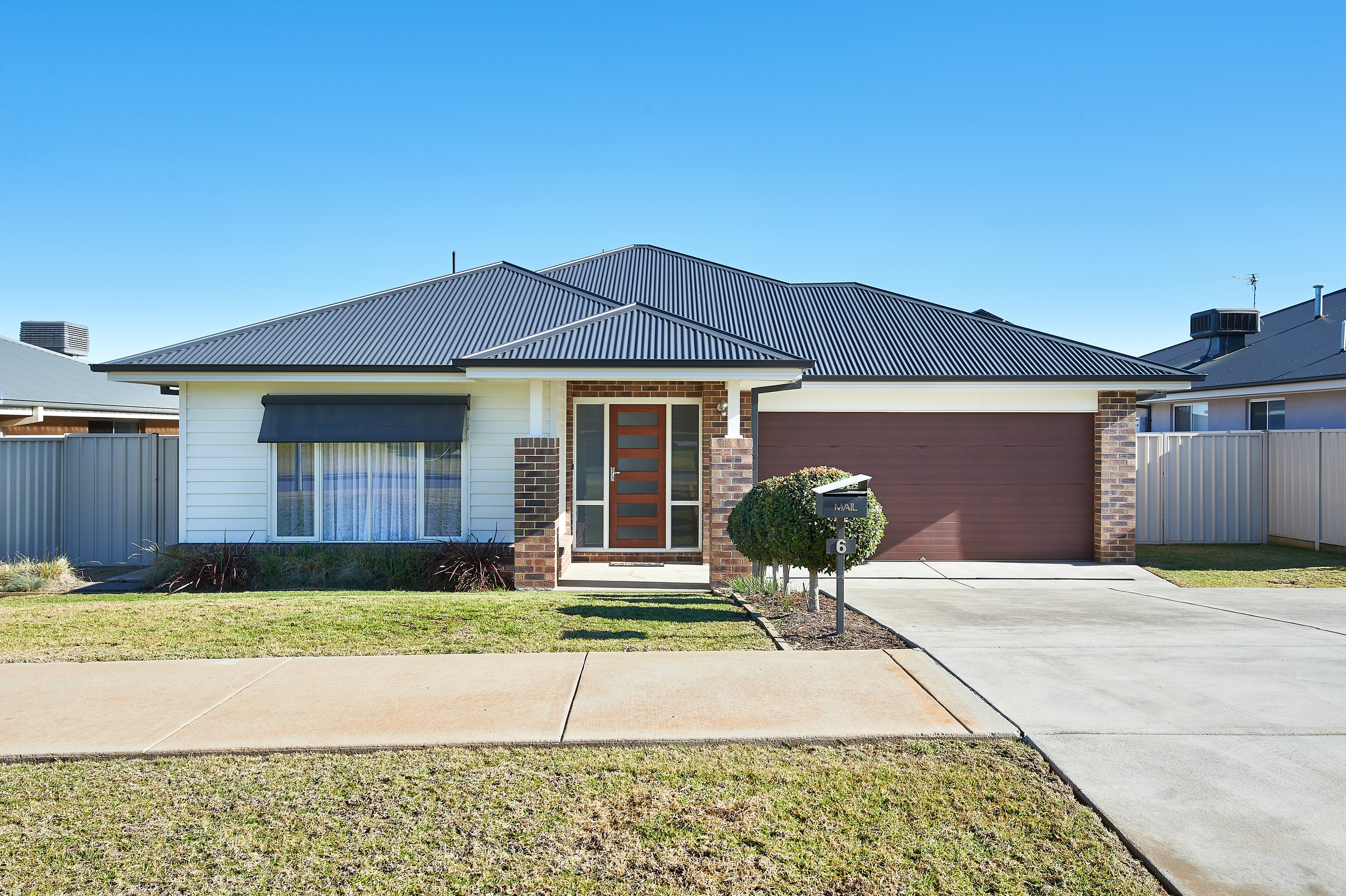 6 Colombo Avenue, Gobbagombalin, NSW 2650