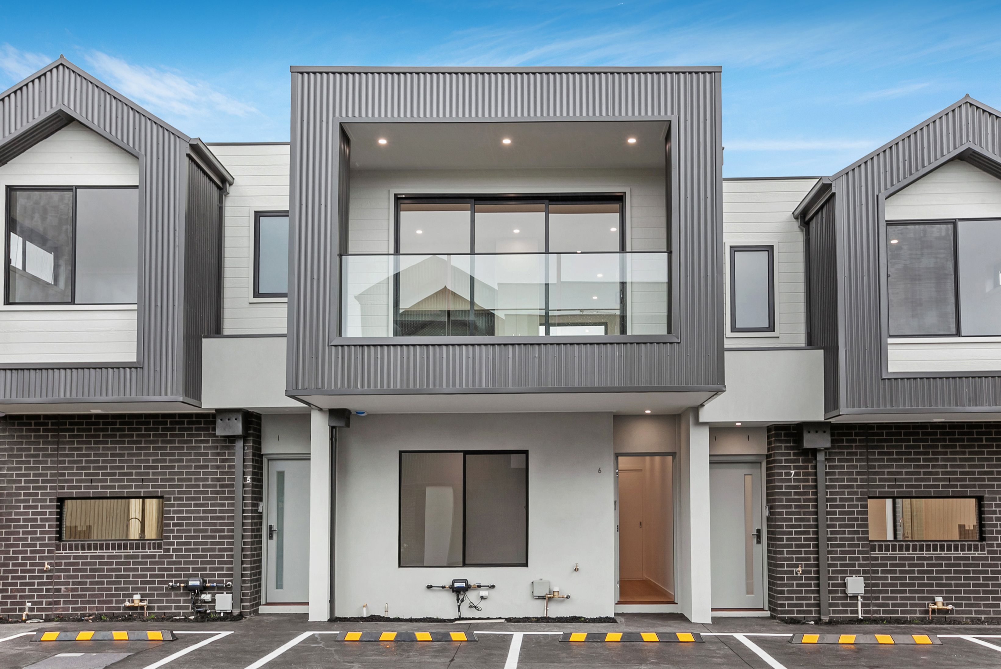6 McComas Street, Reservoir VIC 3073