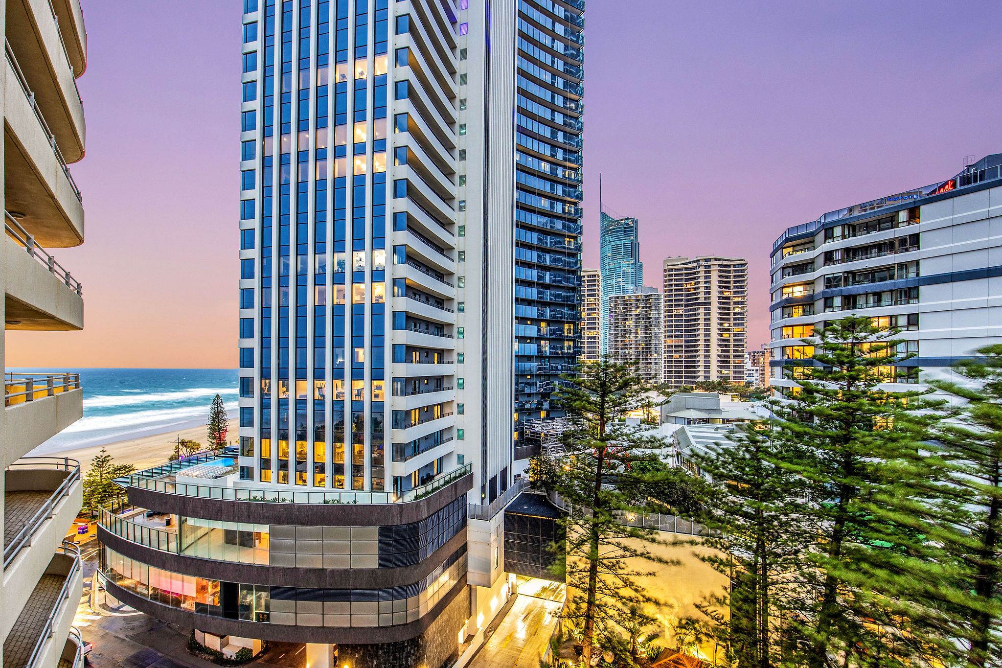 1004/20 The Esplanade, Surfers Paradise, QLD 4217