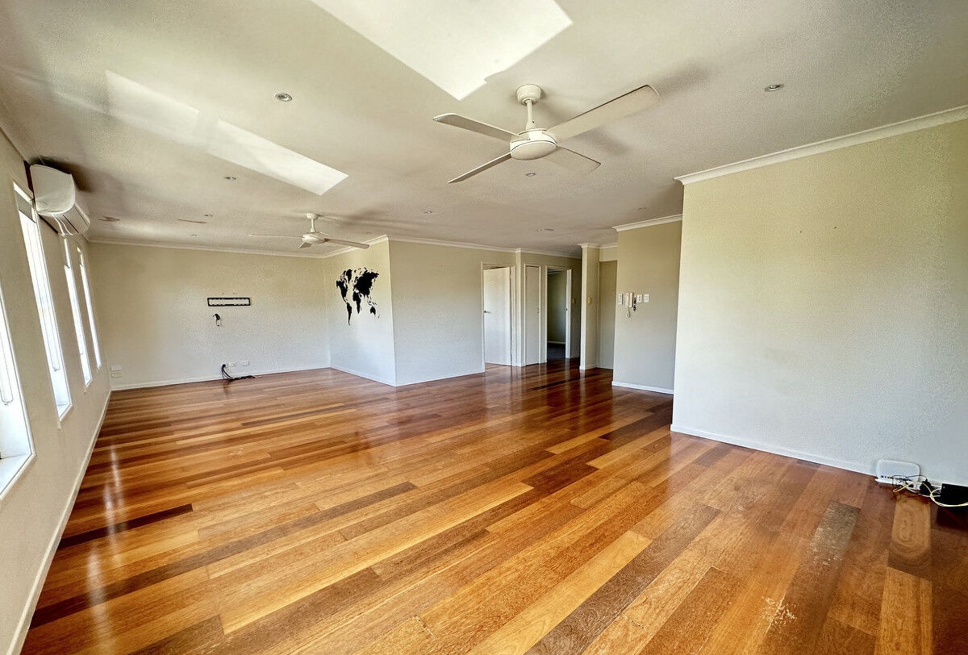 2/83 Mountain View Avenue — photo 7 of 28