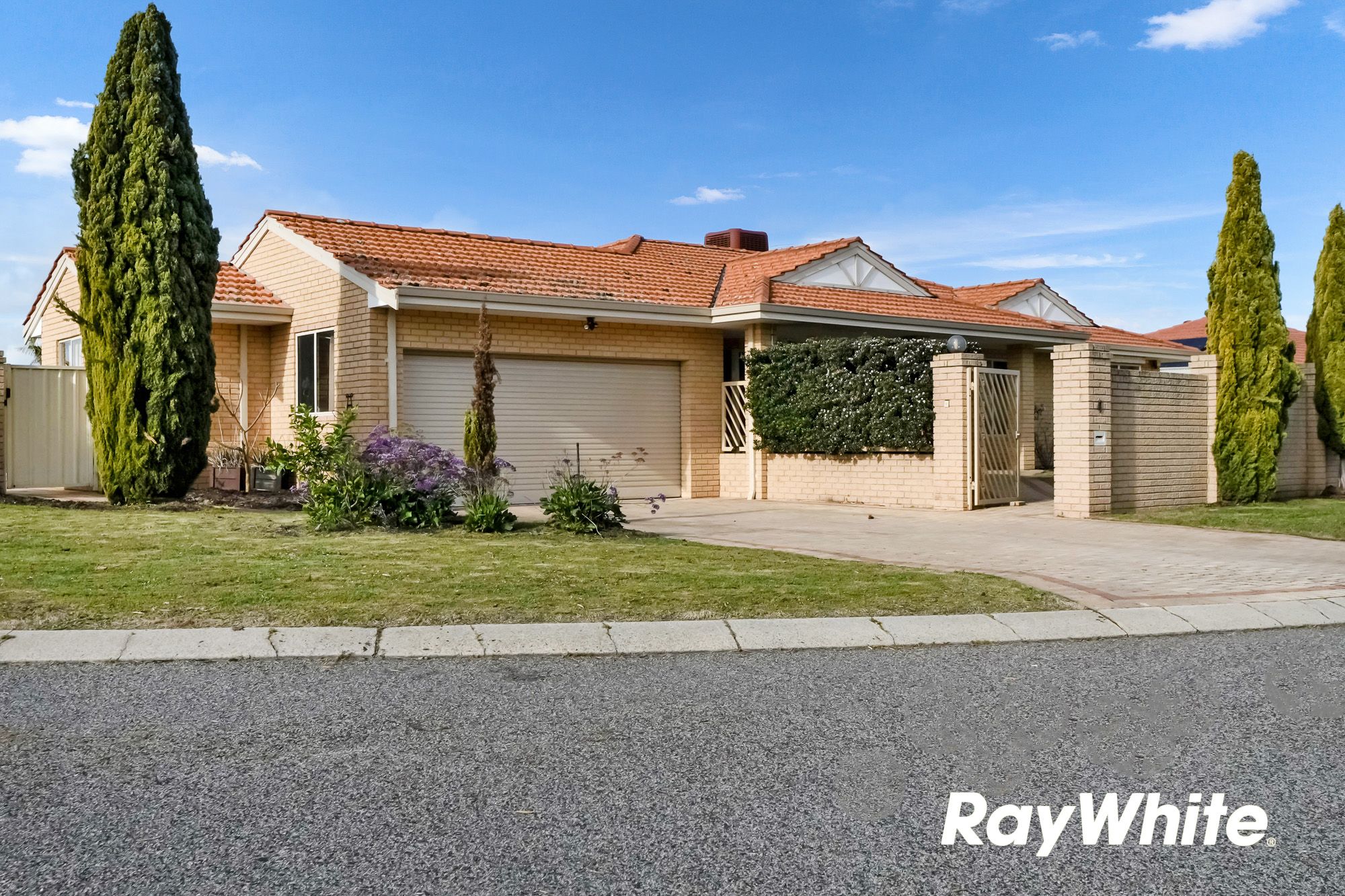 4 Auks Rise, Ballajura, WA 6066