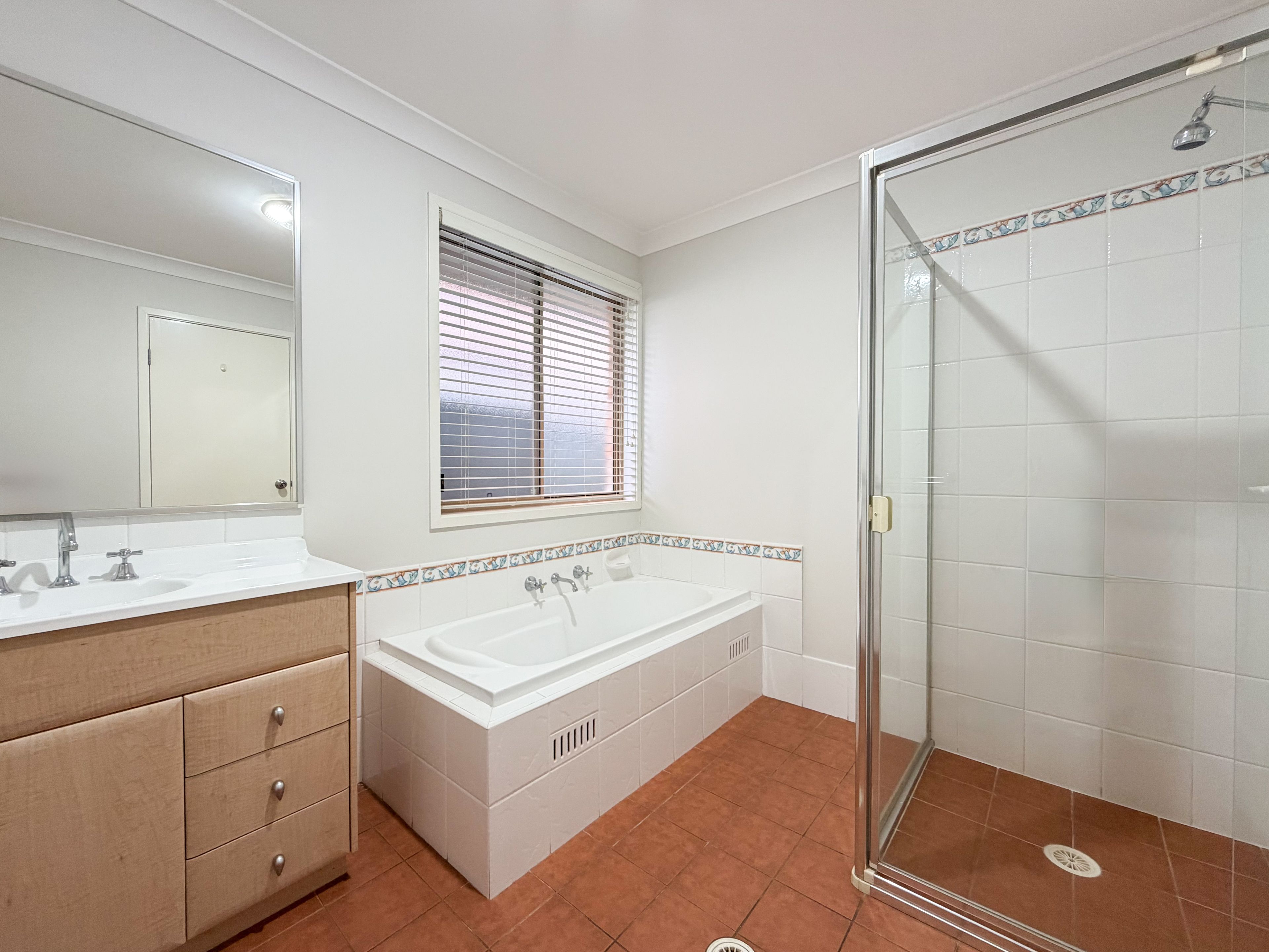 84 Ridgetop Drive, Glenmore Park, NSW