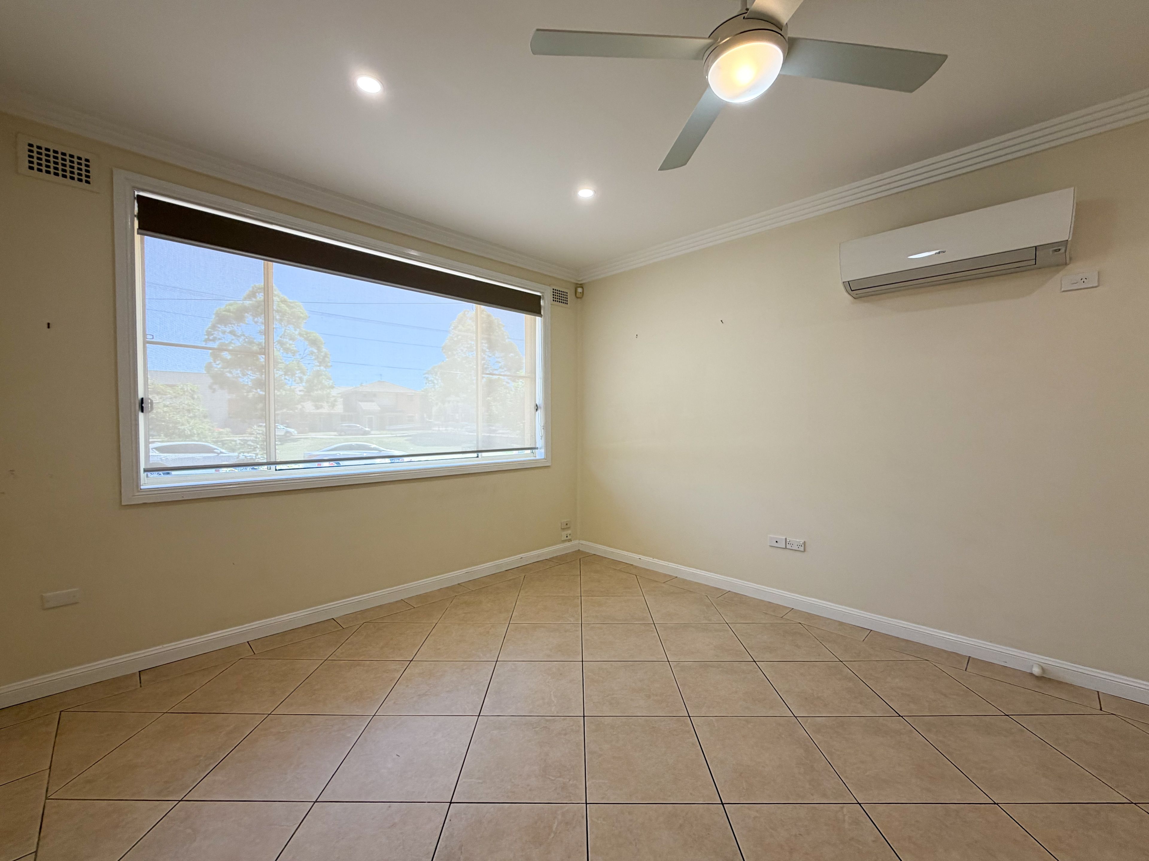 12 Cosgrove Crescent, Kingswood, NSW