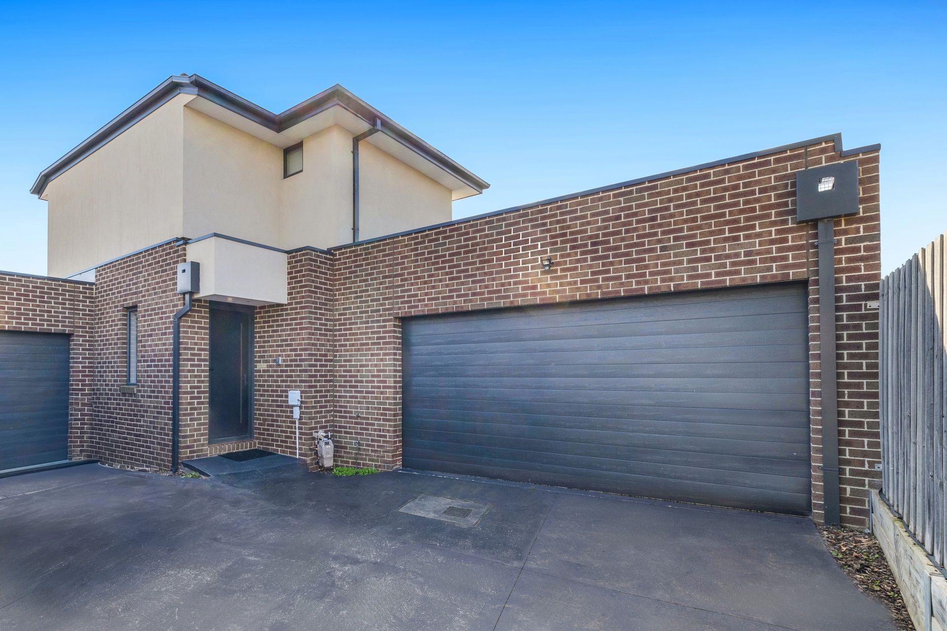 17 Hillcrest Avenue, Chadstone VIC 3148