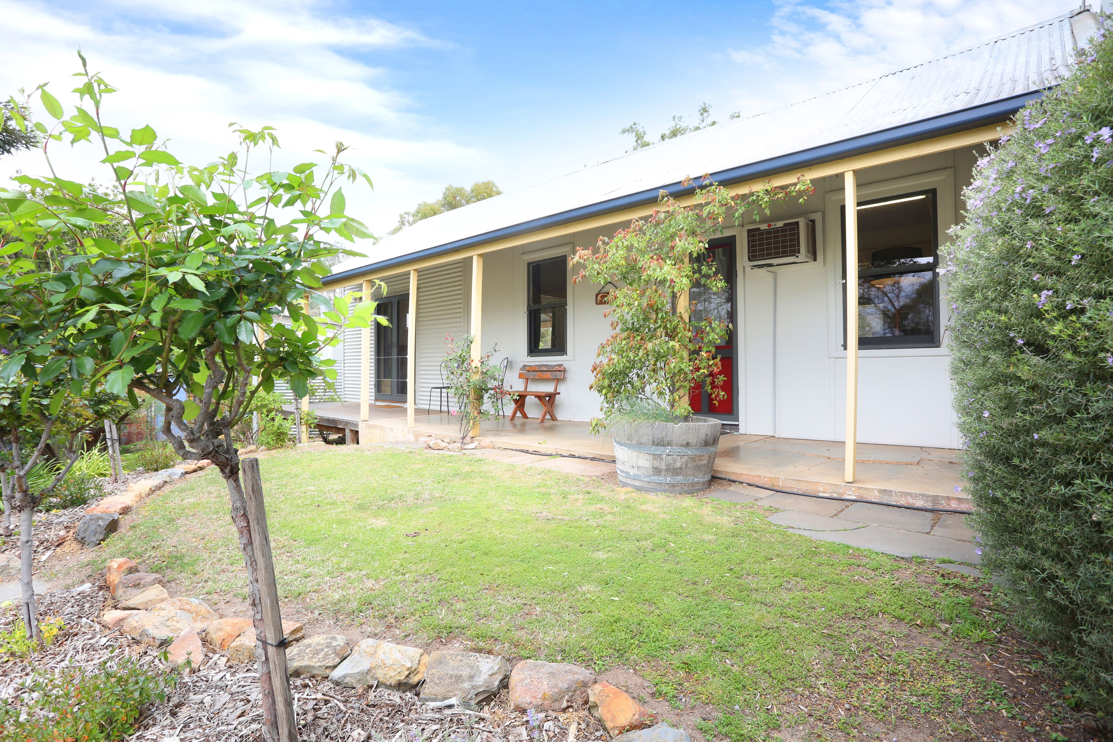 5 North Terrace, Watervale, SA 5452