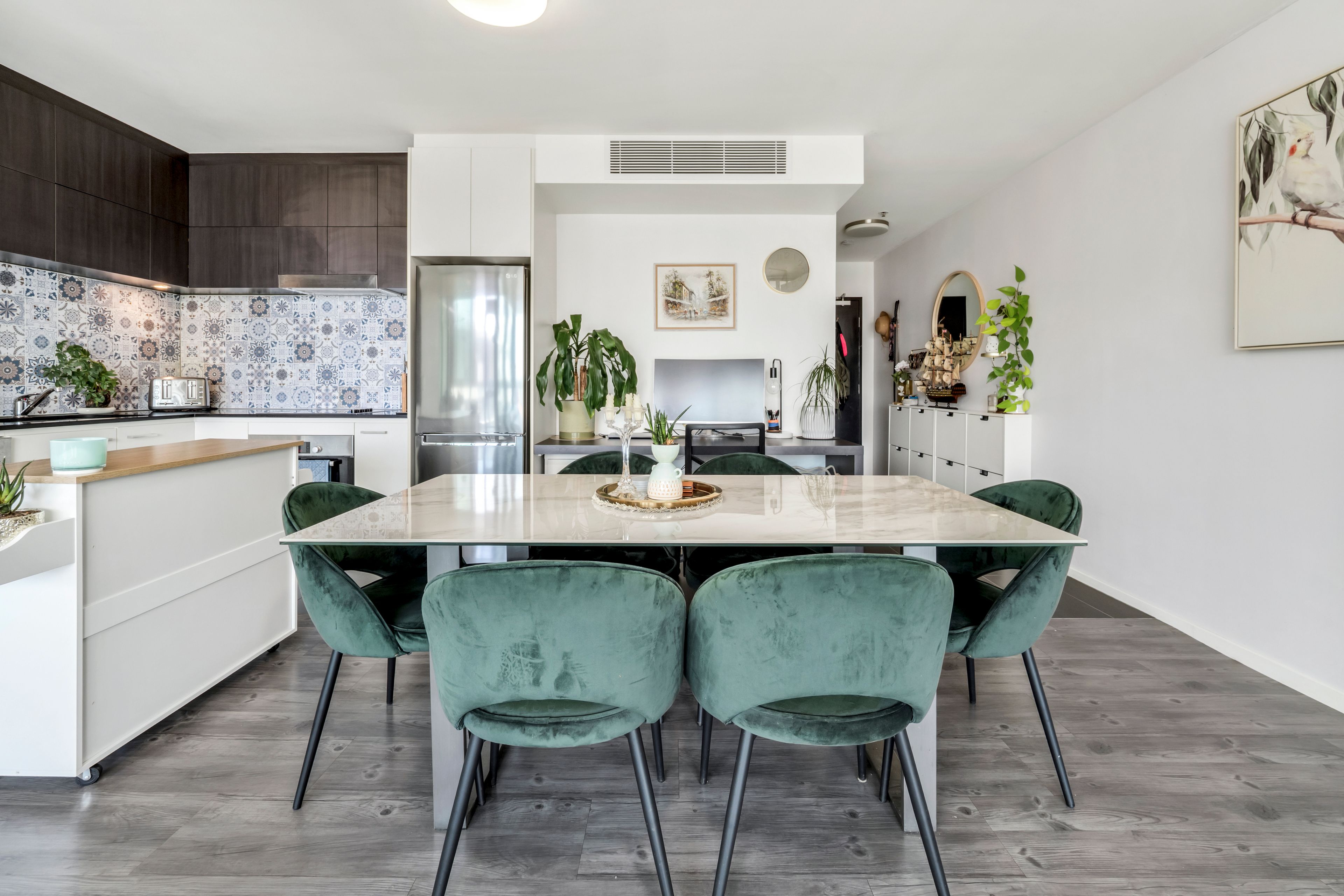 701/18 Thorn Street, Kangaroo Point, QLD 4169