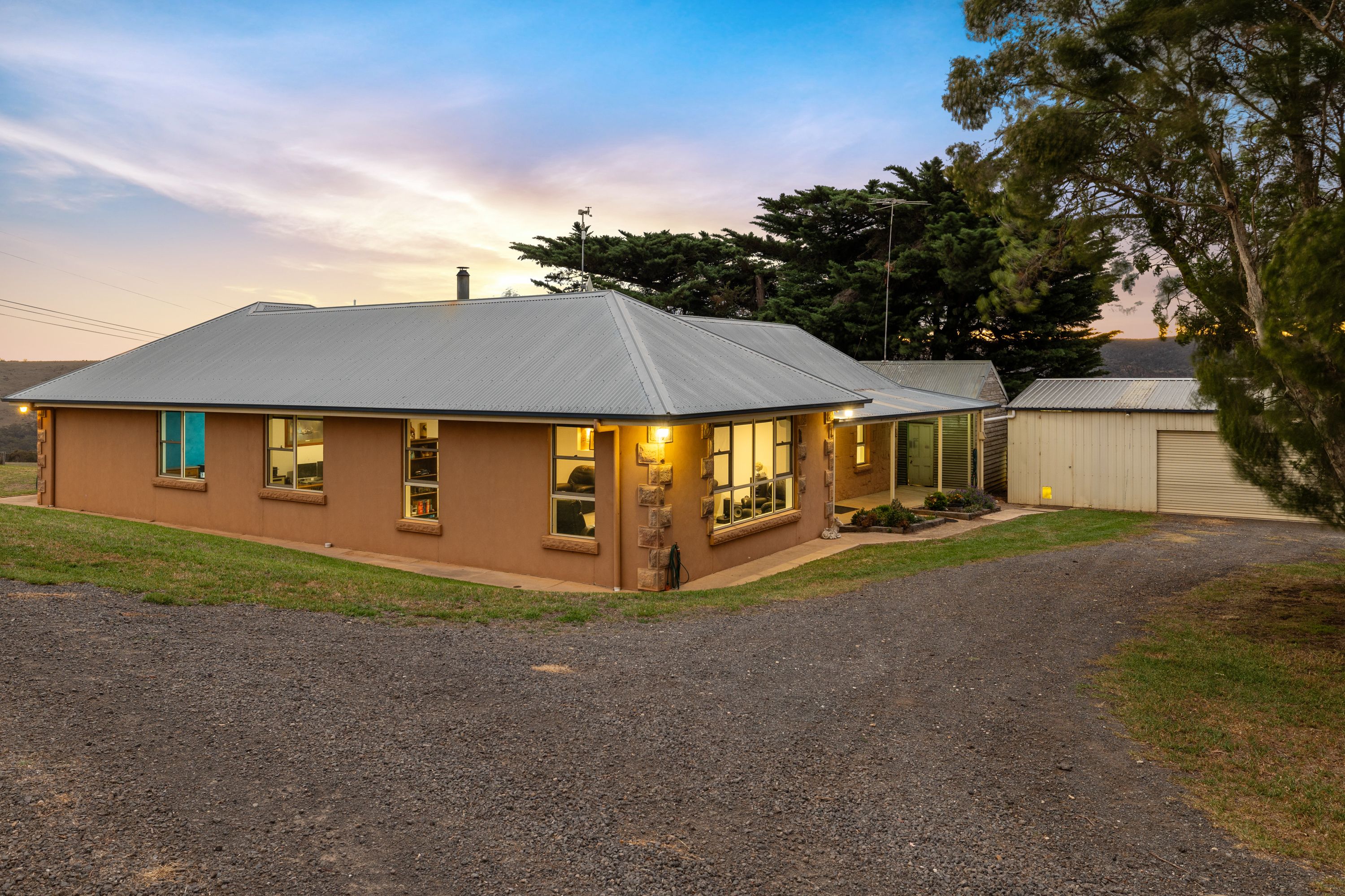 36 Dicksons Road — photo 16 of 30
