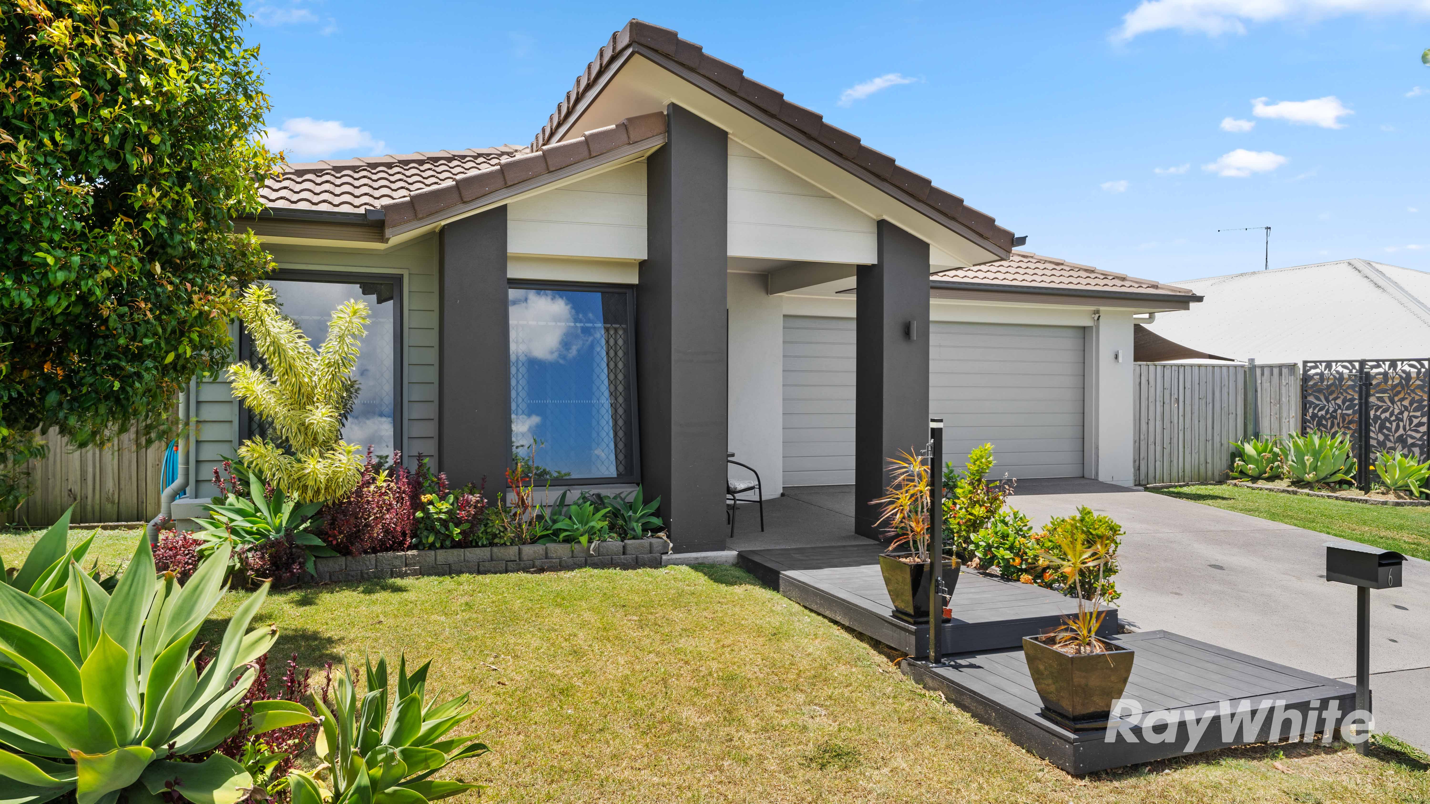 6 Allerton Park Drive, Park Ridge, QLD 4125