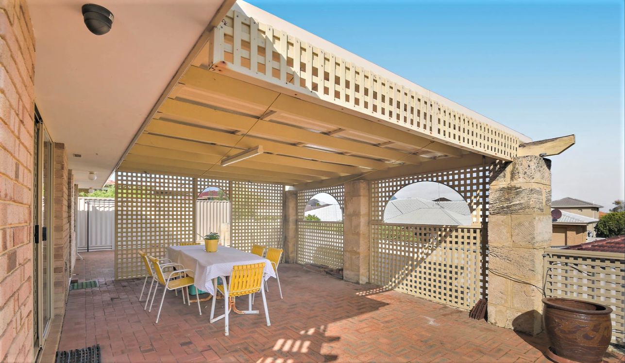 4 Atwick Place, Coogee, WA 6166