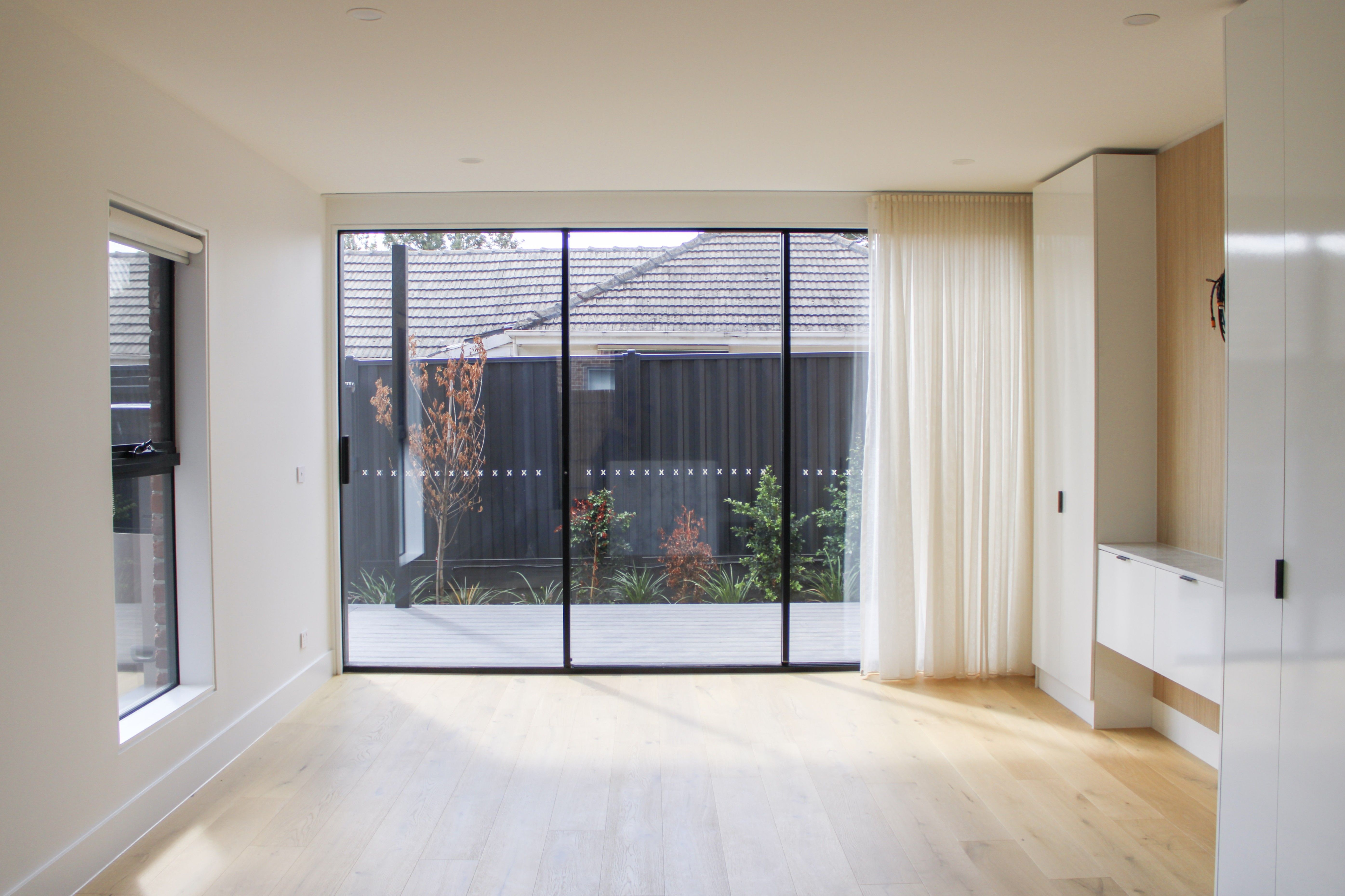 2/1021 High Street, Reservoir, VIC 3073