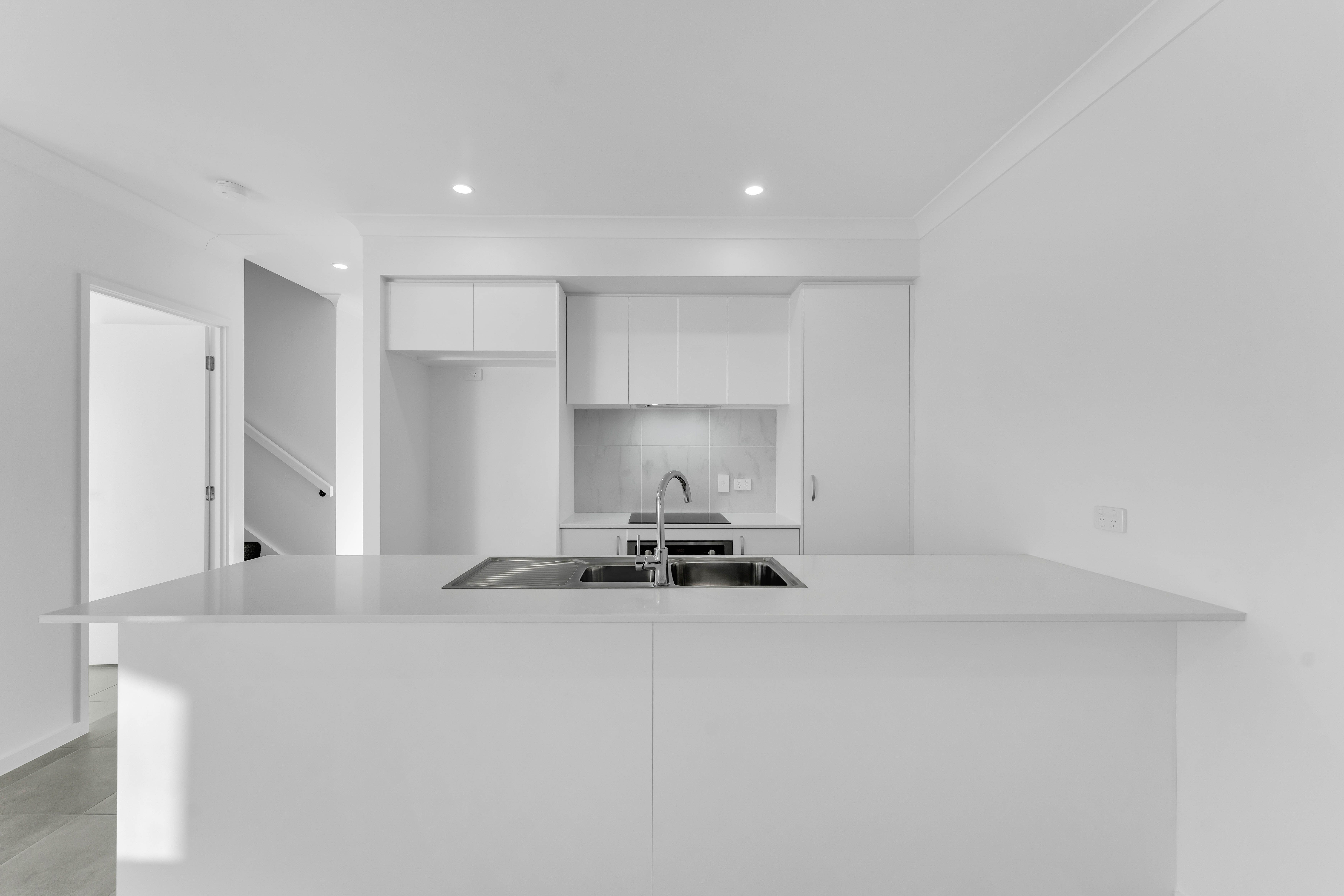 33 Cambridge Way, Ripley, QLD 4306