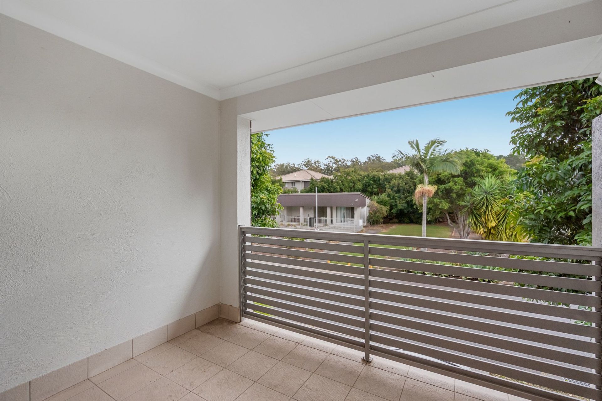 10/99-113 Peverell Street — photo 10 of 18