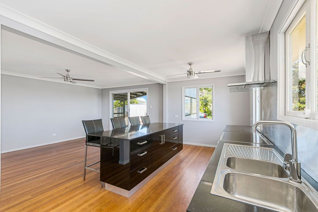 18 Carowell Street, Acacia Ridge, QLD 4110