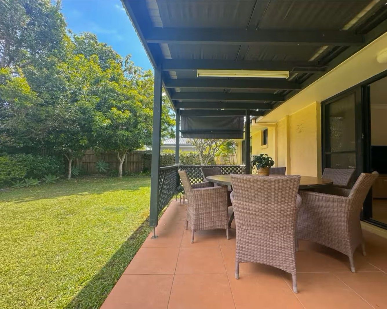 4 Seafarer Court, Sandstone Point, QLD 4511