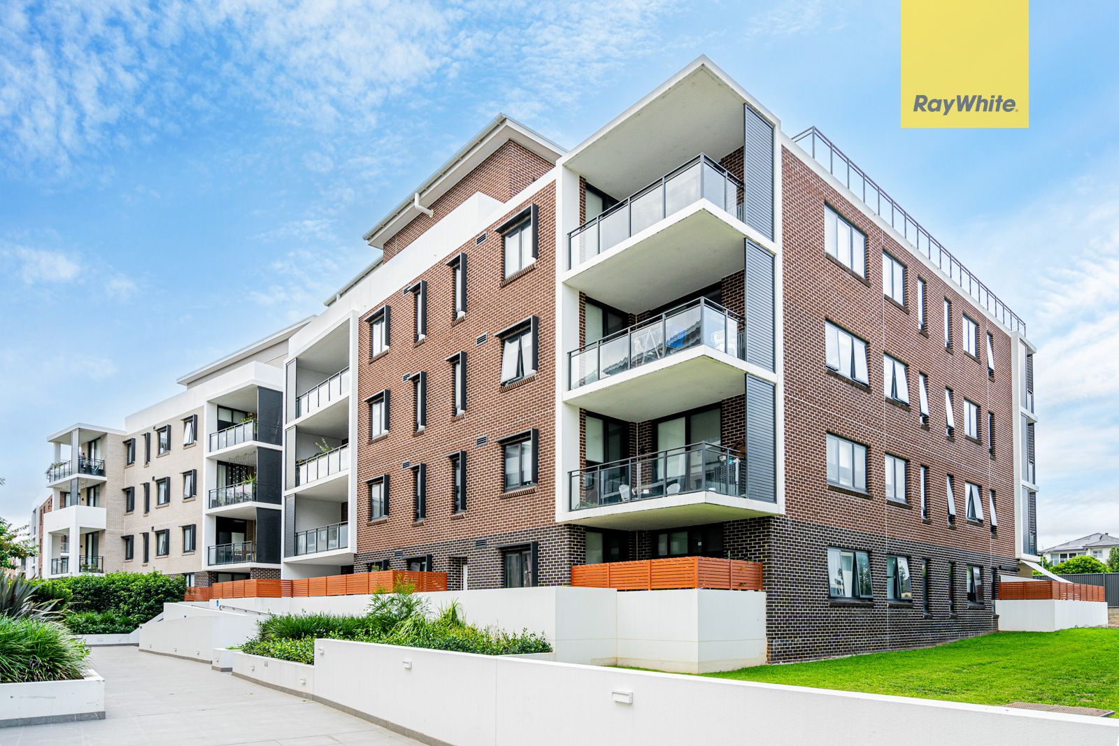 246/2 Gerbera Place, Kellyville NSW 2155