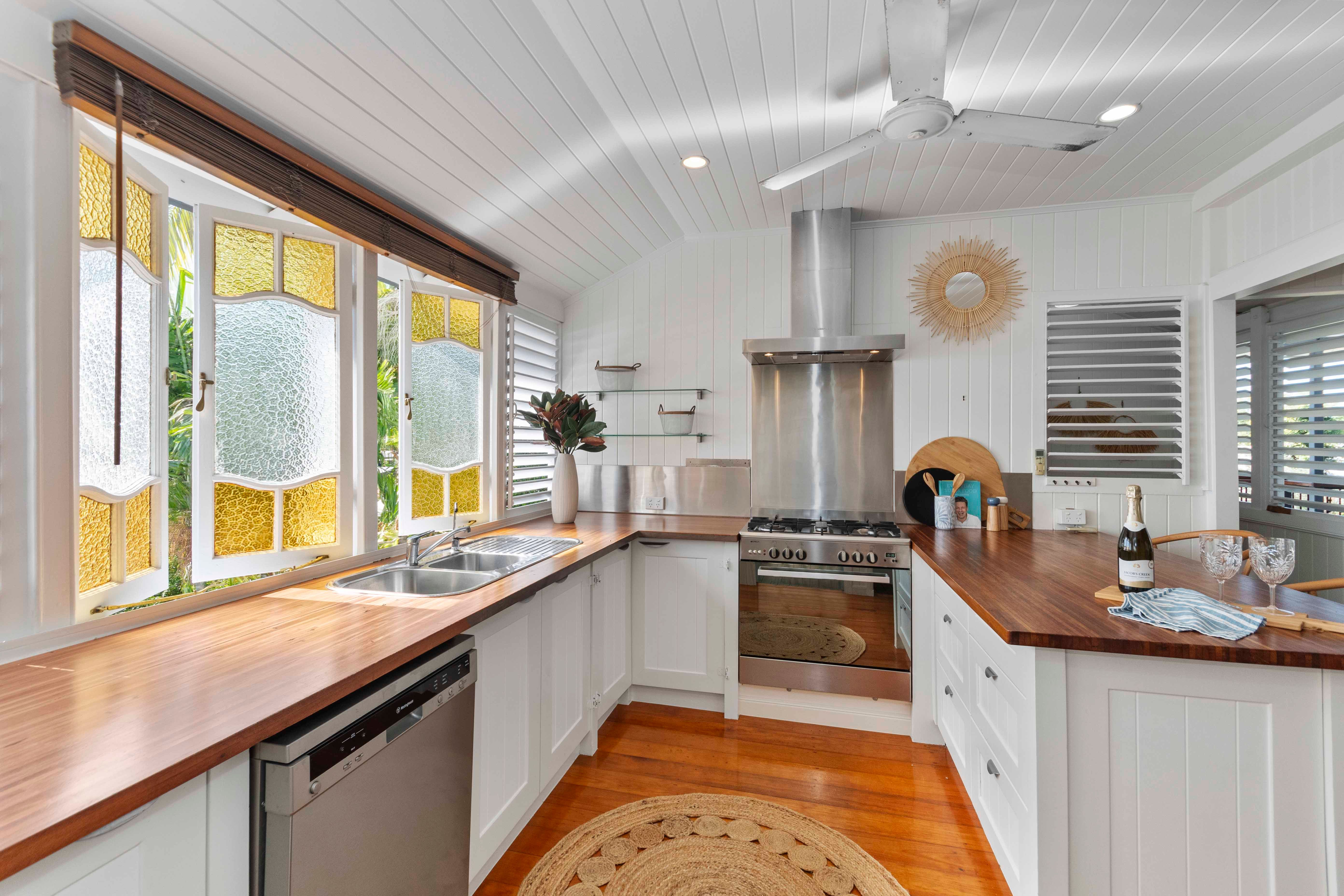5 Queens Road, Railway Estate, QLD 4810