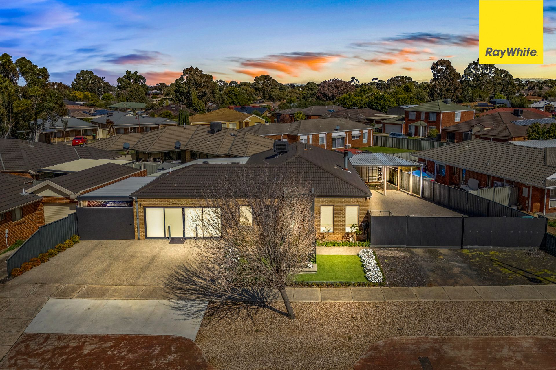 343 Centenary Avenue — photo from Ray White Melton