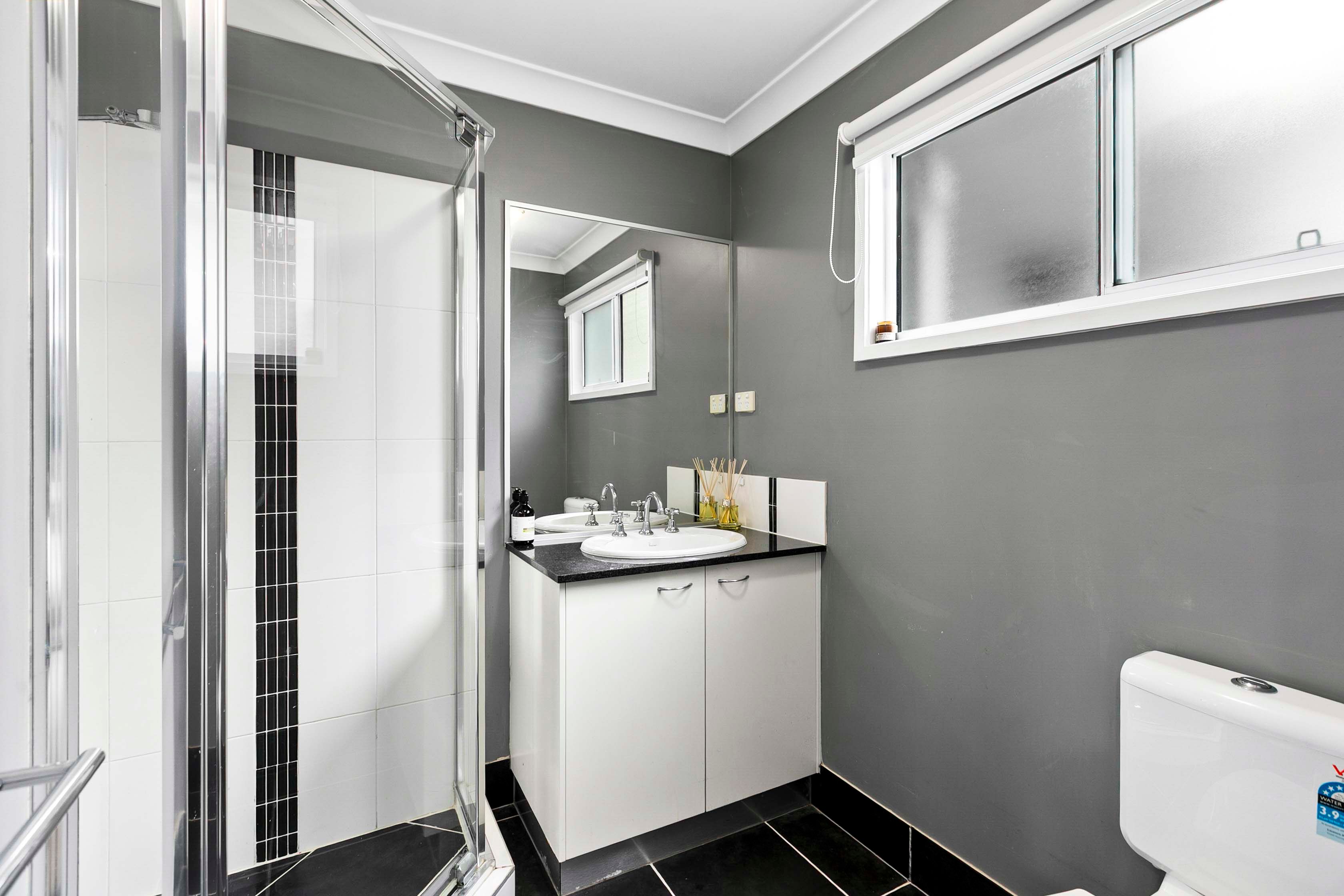 7 Aqua Court — photo 11 of 25