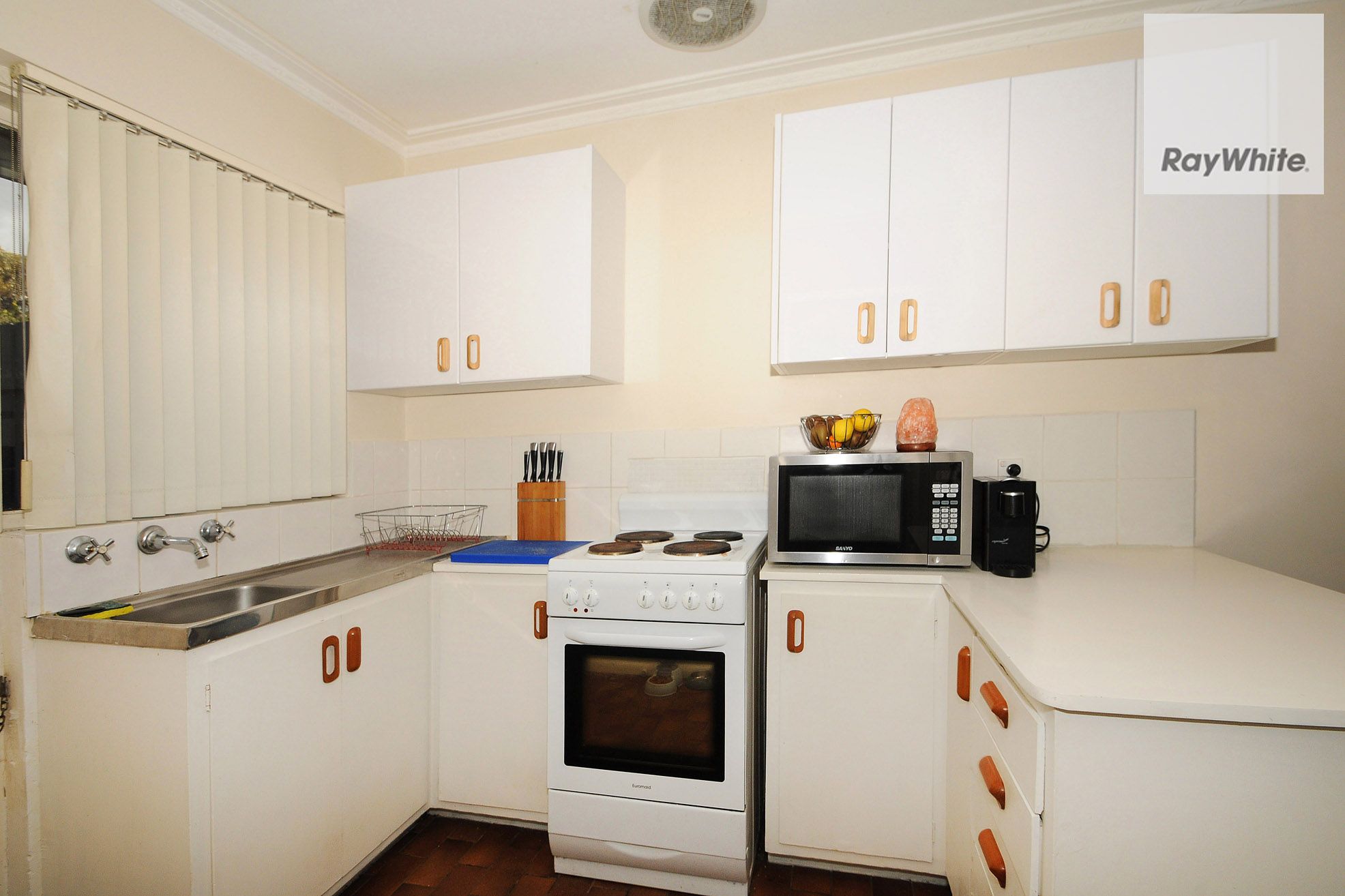 4/4 Royle Street, Frankston, VIC 3199