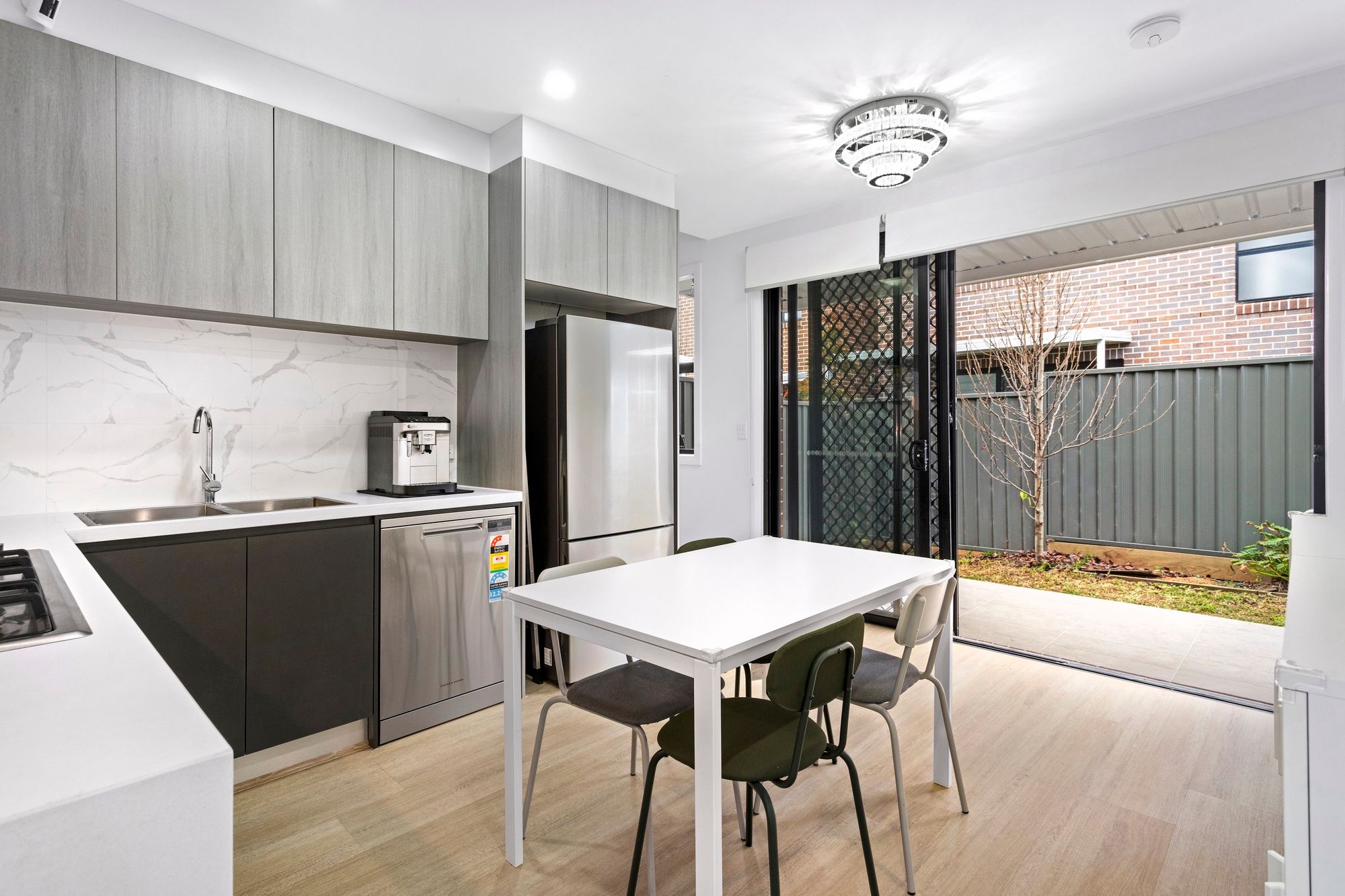 26 Beutel Glade, Riverstone, NSW 2765