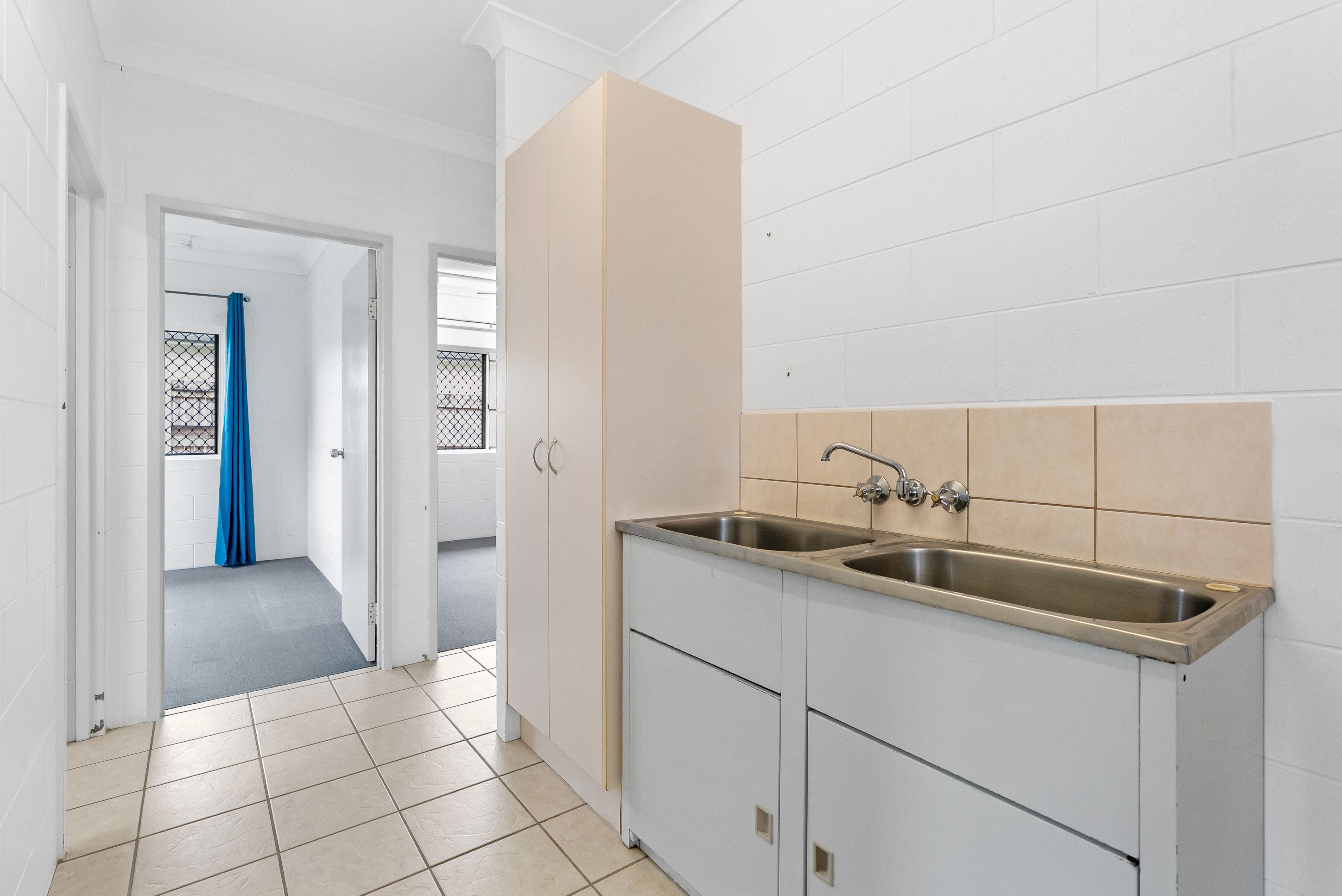 37 Shaft Street — photo 13 of 15