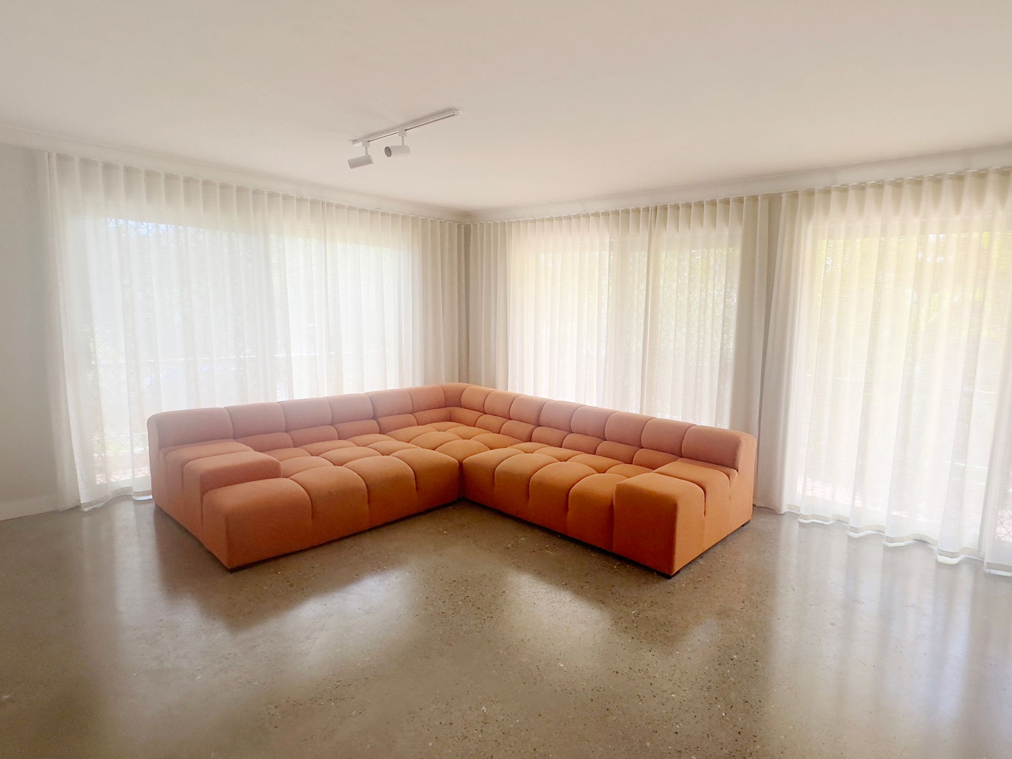 1/6 Twelfth Avenue, Palm Beach, QLD 4221