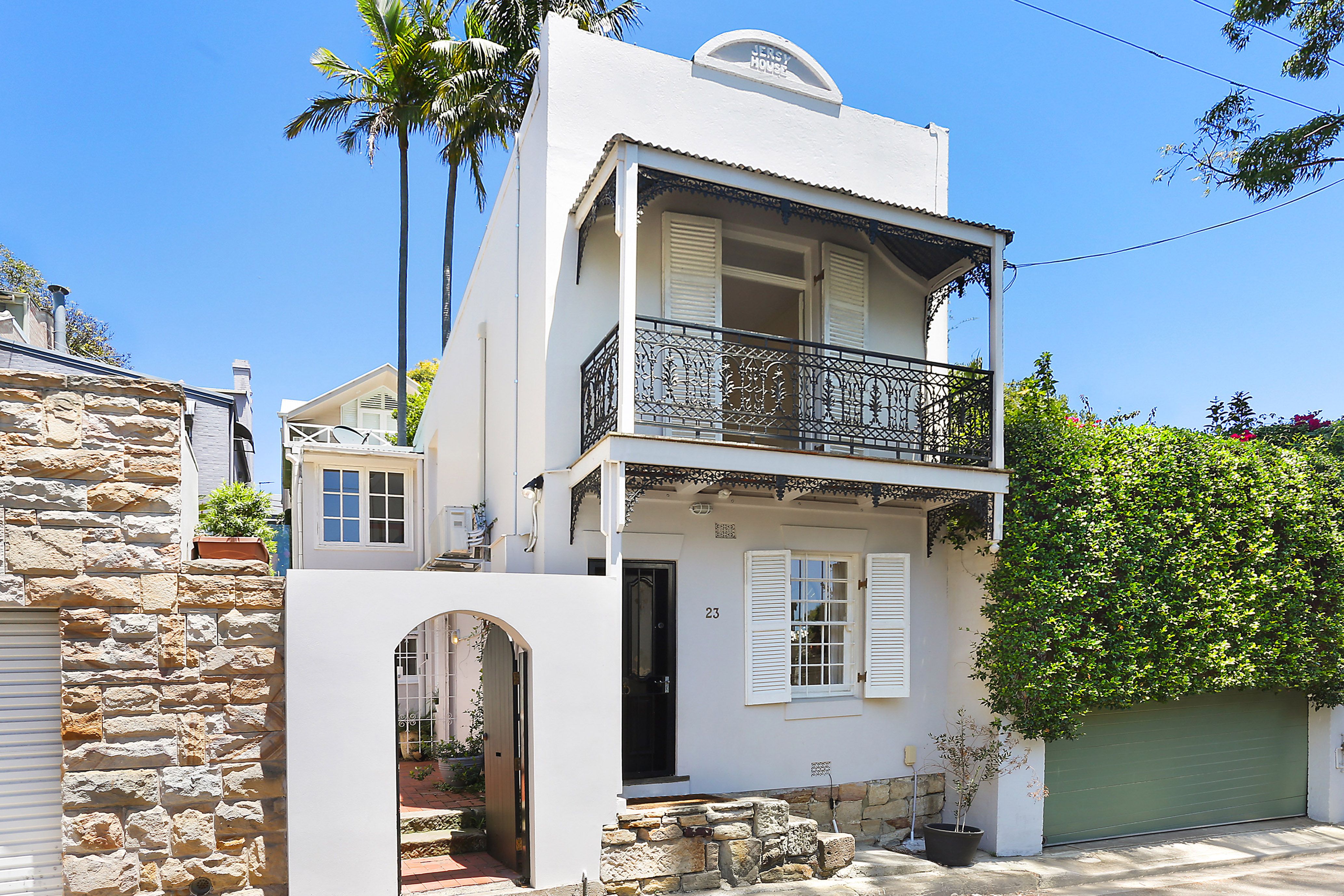 23 Sutherland Avenue